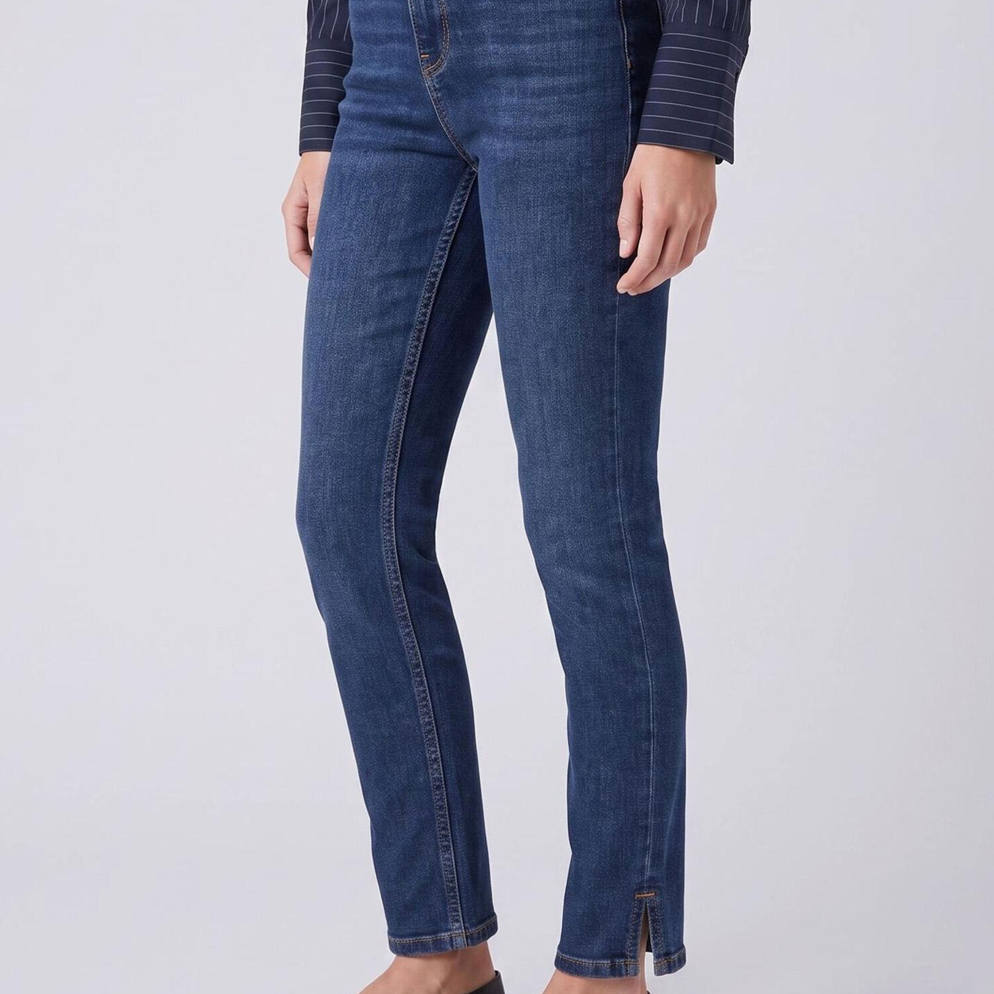 Beymen Club Kadın Slim Straight Fit Koyu Mavi Jean Pantolon
