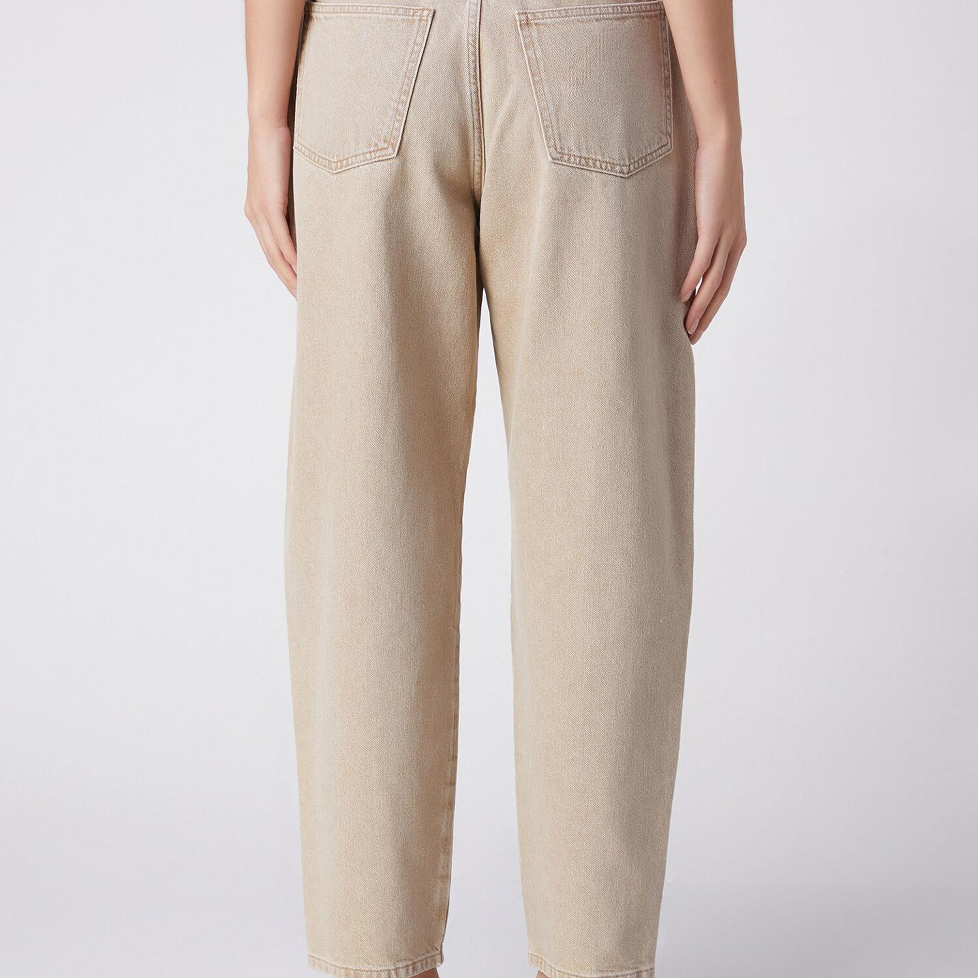 Beymen Club Kadın Tapered Fit Bej Jean Pantolon