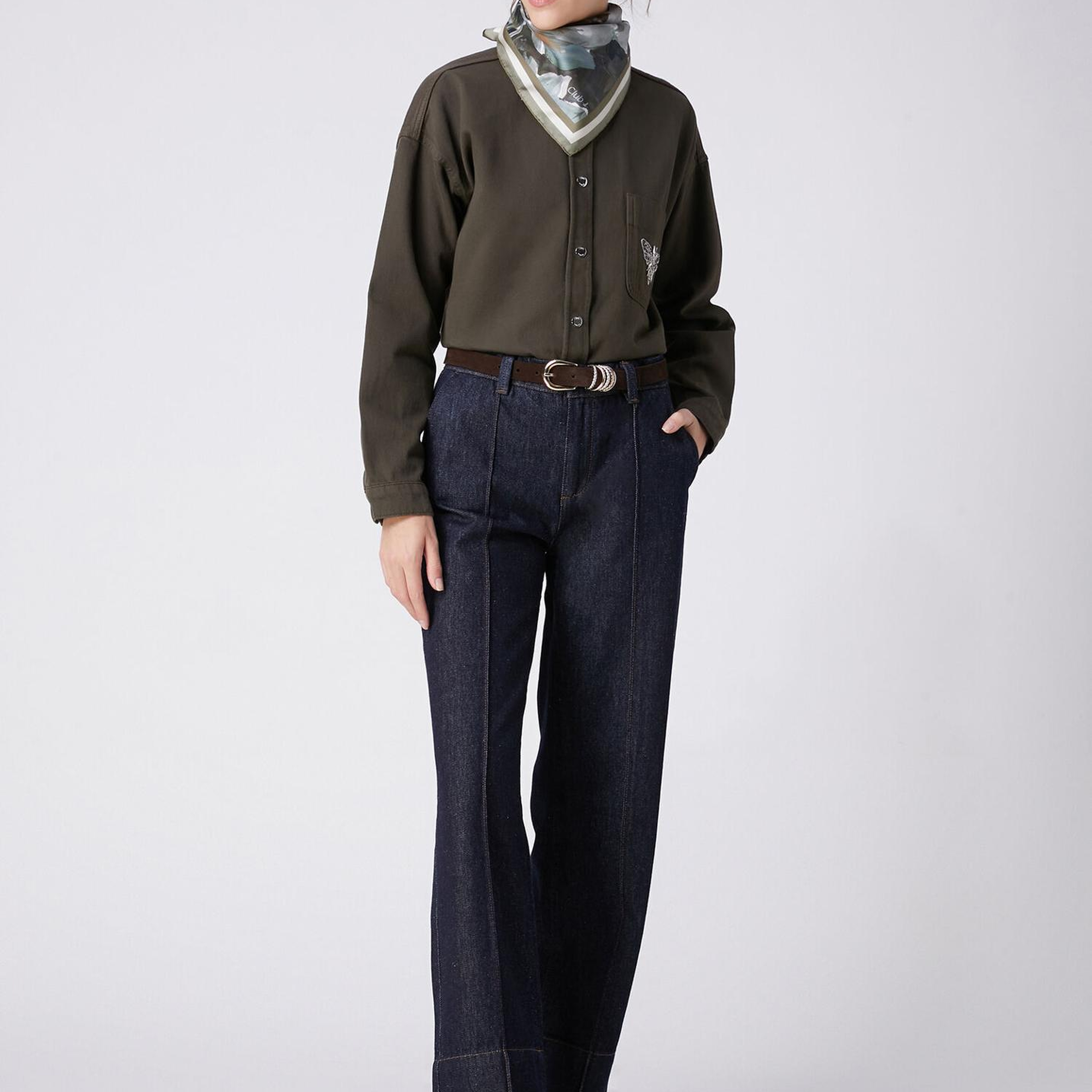 Beymen Club Kadın Straight Fit Lacivert Jean Pantolon