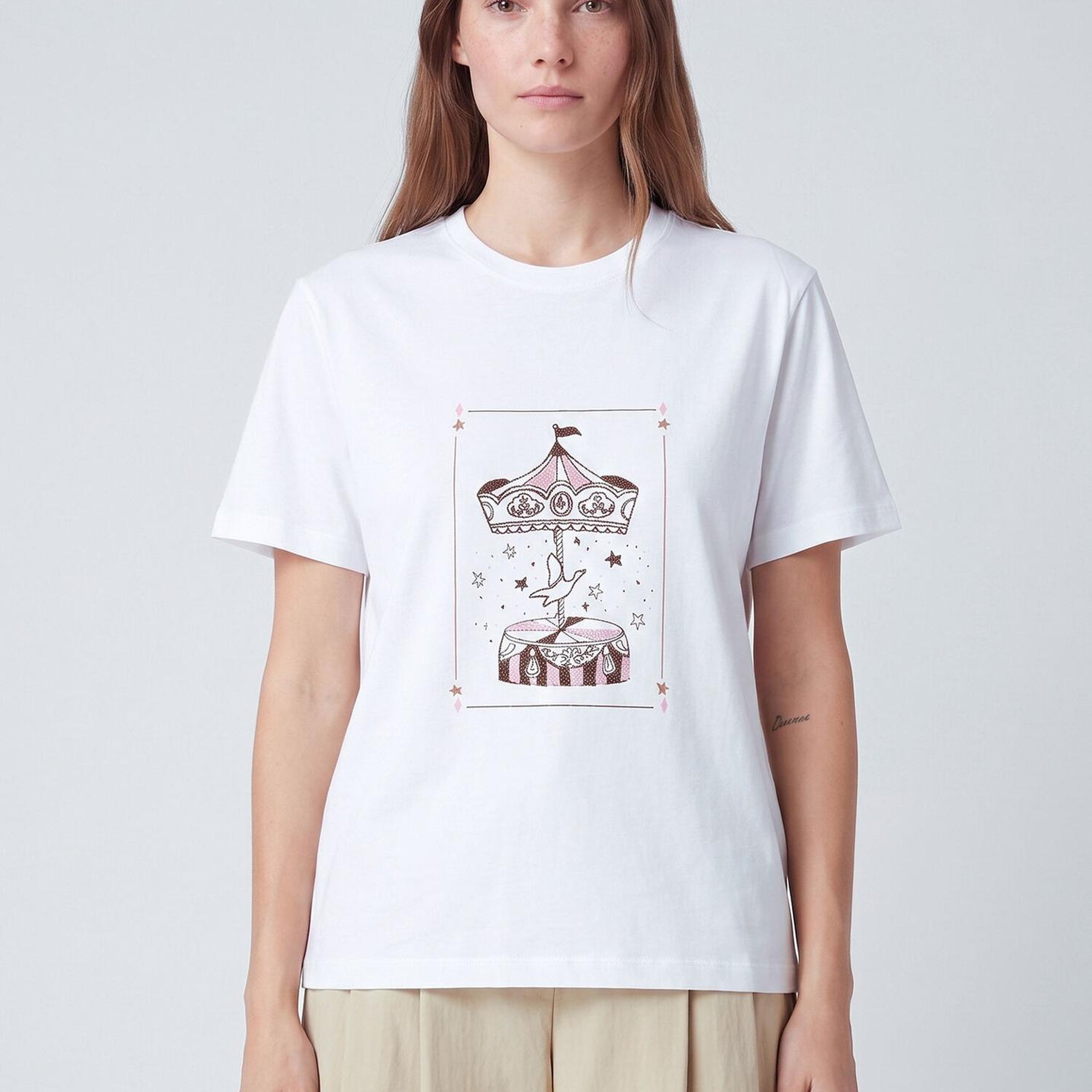 Beymen Club Kadın Kırık Beyaz Atlı Karınca Baskılı T-shirt