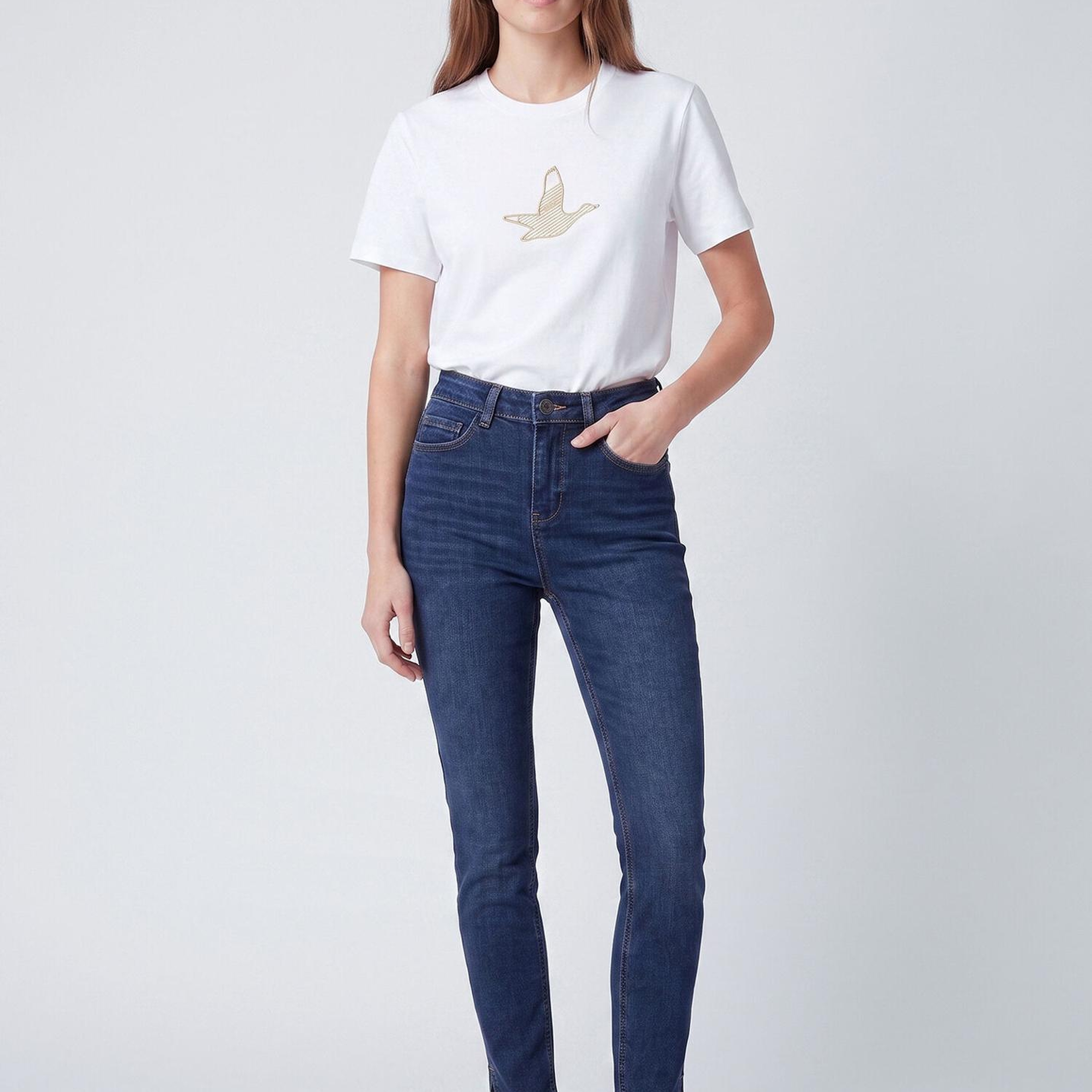 Beymen Club Kadın Kırık Beyaz Gold Logolu T-shirt