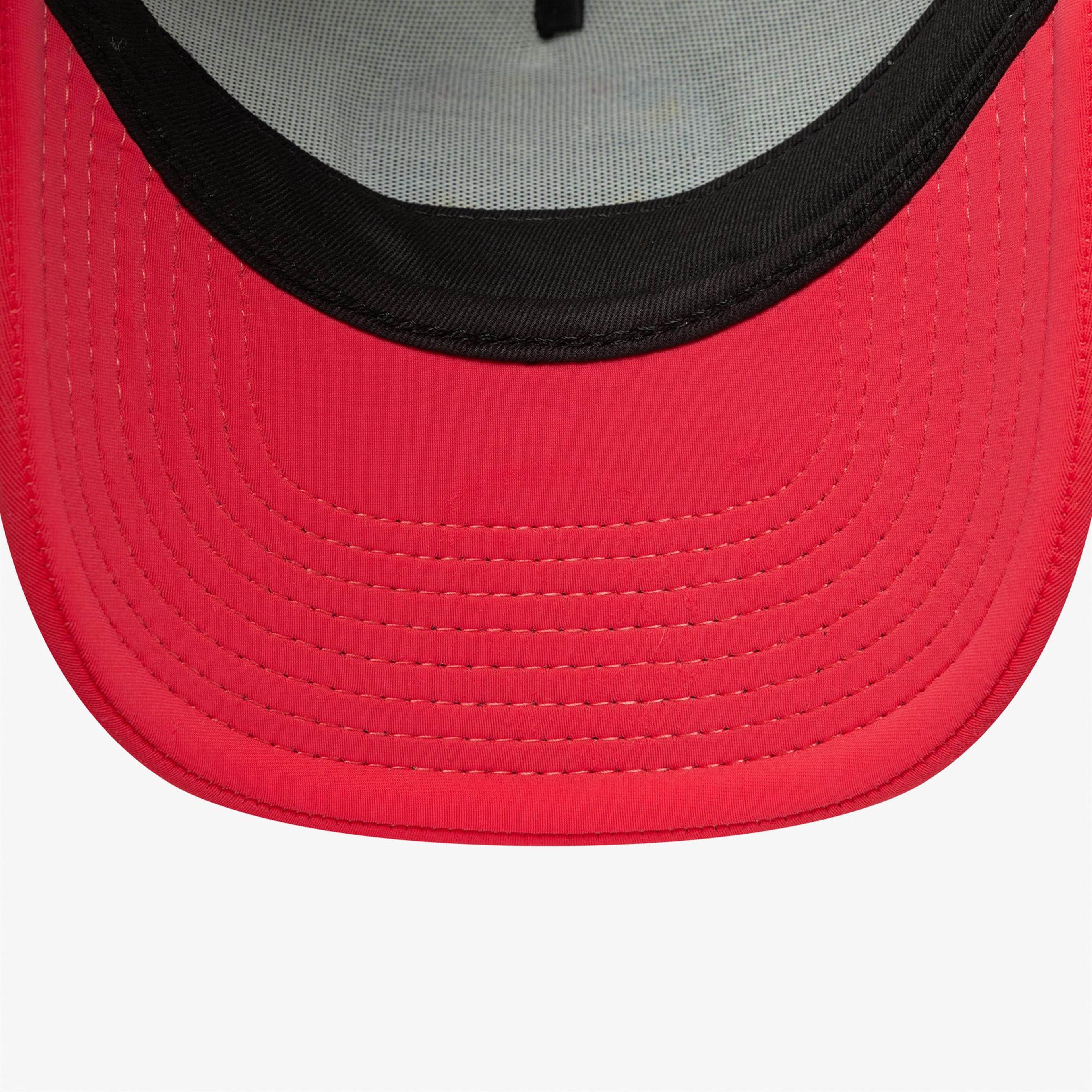 New Era Multi Patch Trucker Neyyan Çocuk Beyaz Şapka