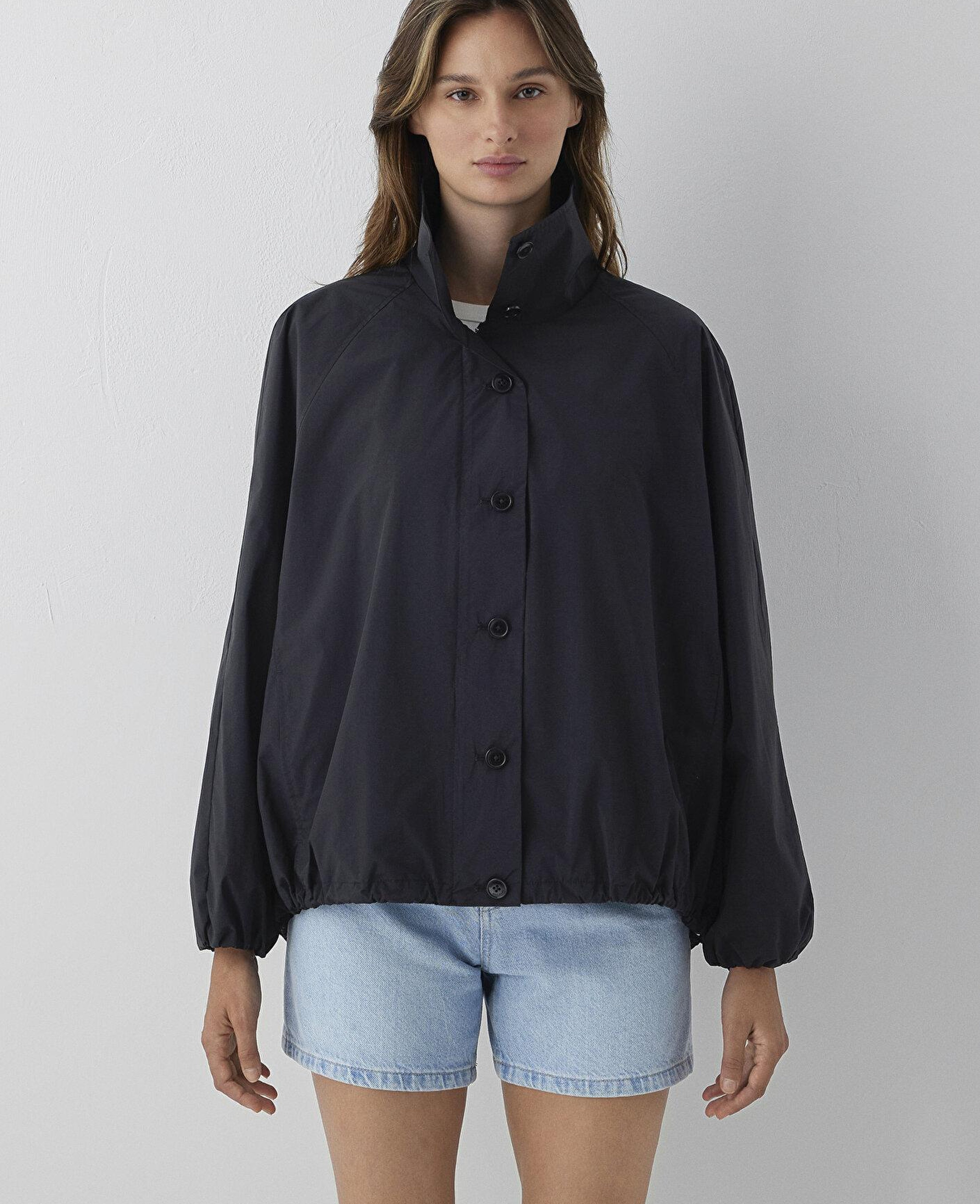 Mavi Dik Yaka Siyah Ceket Oversize / Geniş Kesim 1110870-900