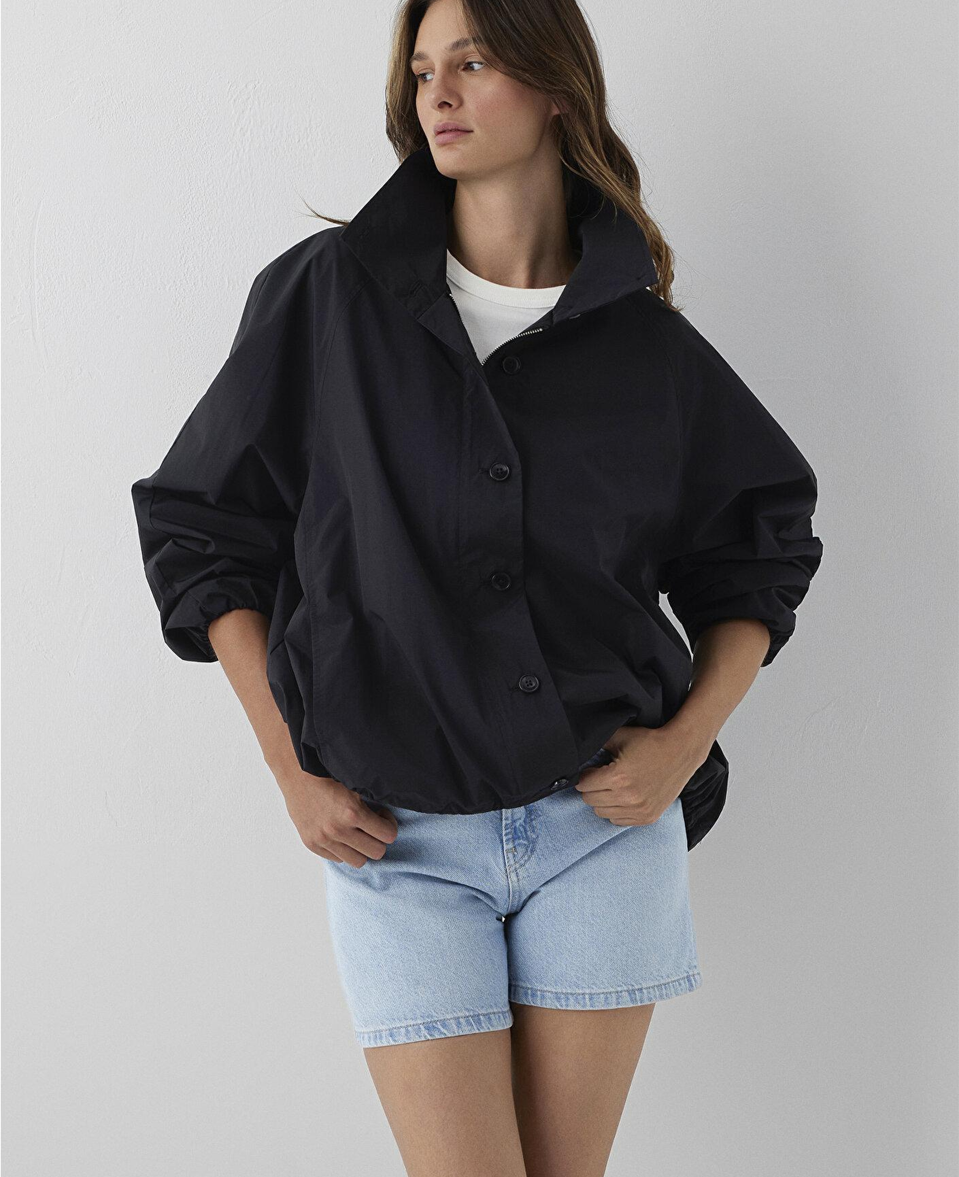 Mavi Dik Yaka Siyah Ceket Oversize / Geniş Kesim 1110870-900