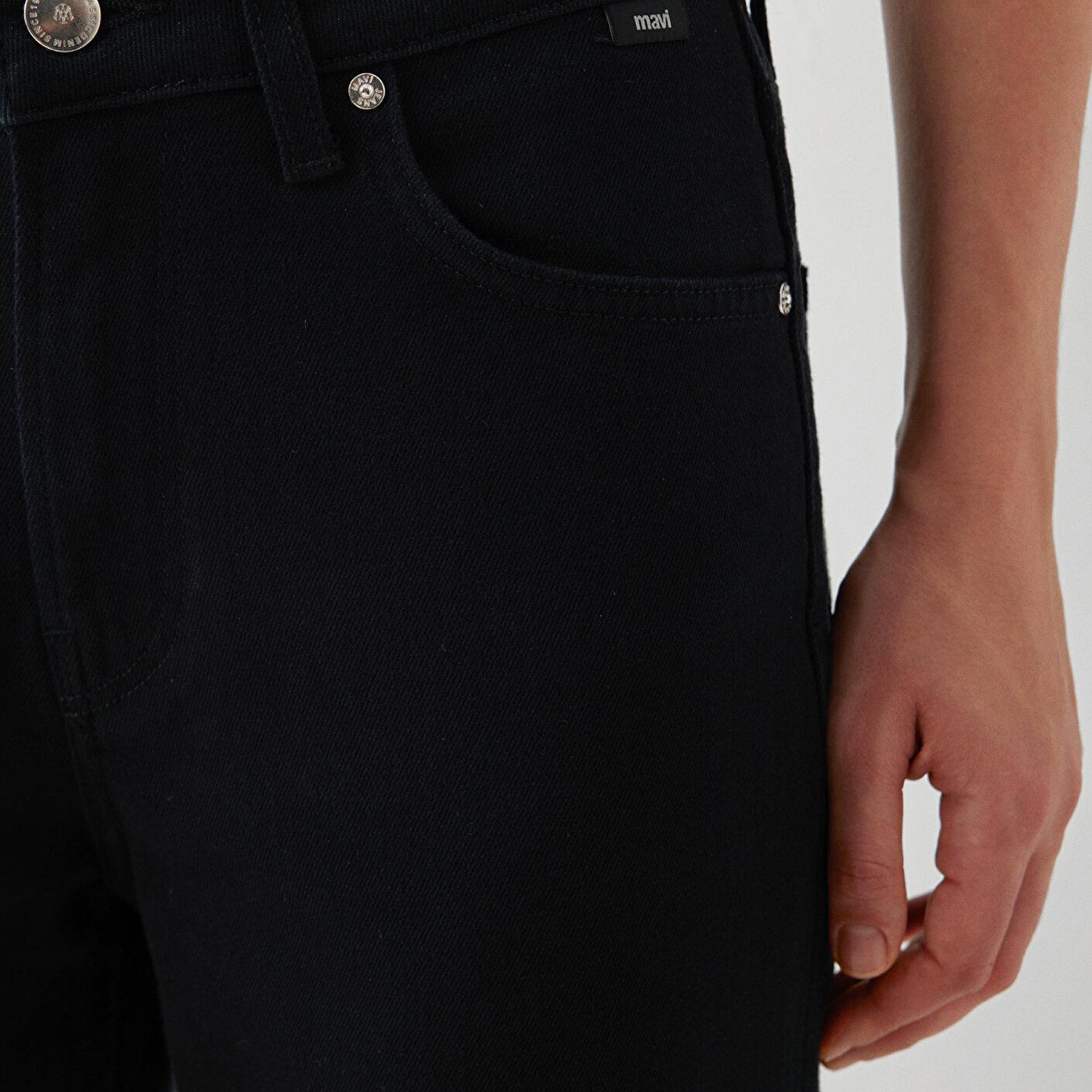Mavi New York Classic Denim Siyah Jean Pantolon 101441-A6842