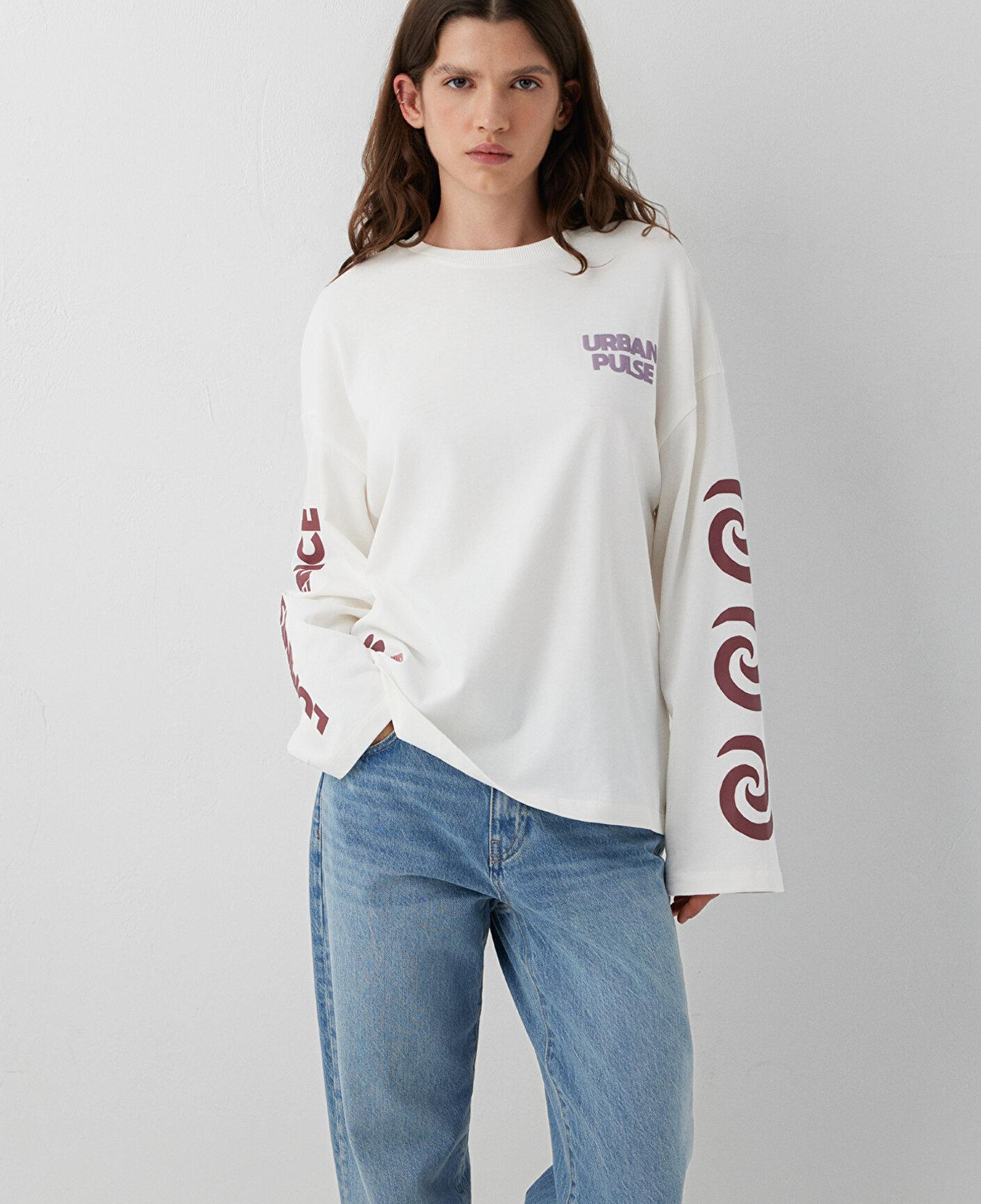 Mavi Baskılı Ekru Tişört Loose Fit / Bol Rahat Kesim 1620231-70057
