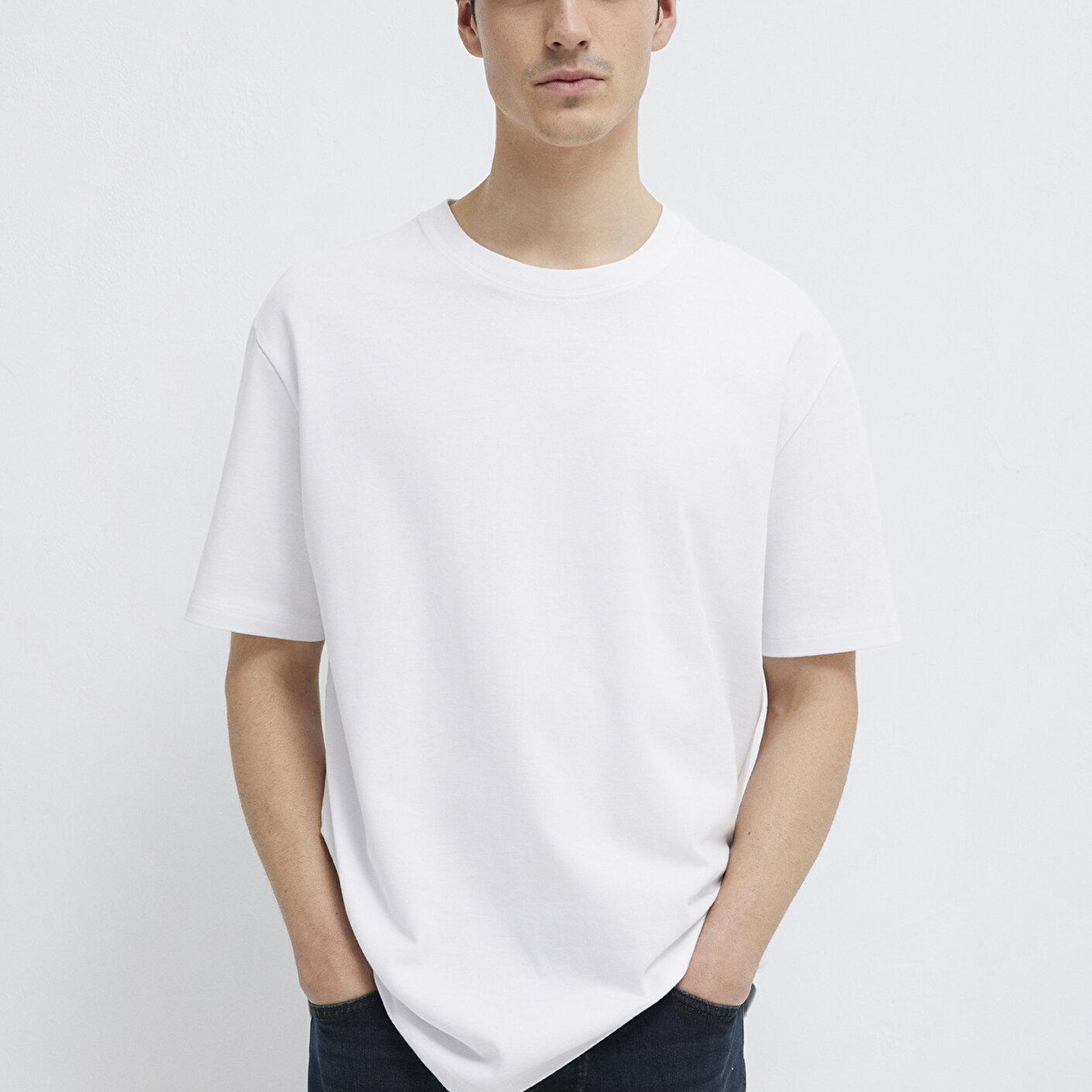 Mavi Bisiklet Yaka Beyaz Basic Tişört Loose Fit / Bol Rahat Kesim 0611596-620