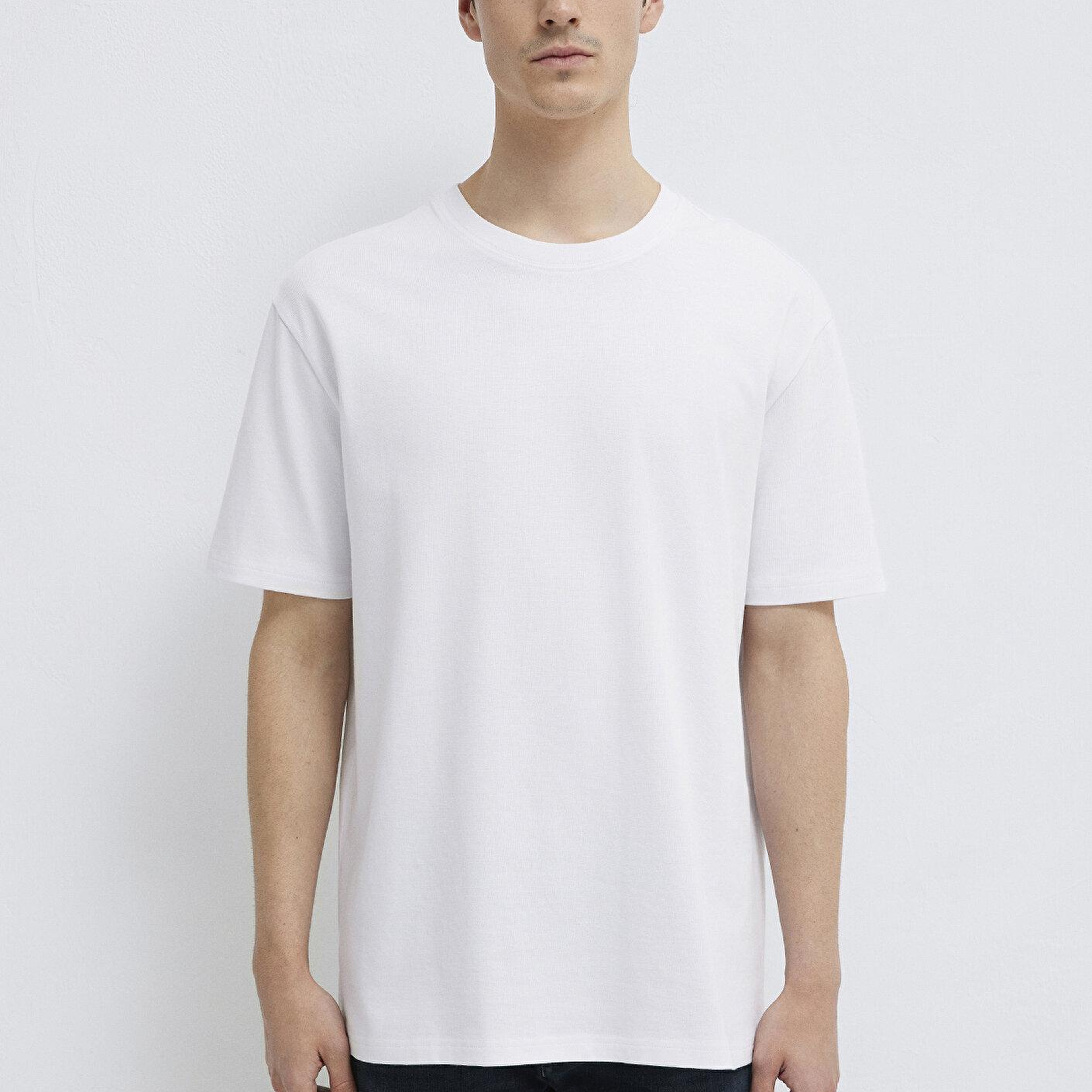Mavi Bisiklet Yaka Beyaz Basic Tişört Loose Fit / Bol Rahat Kesim 0611596-620