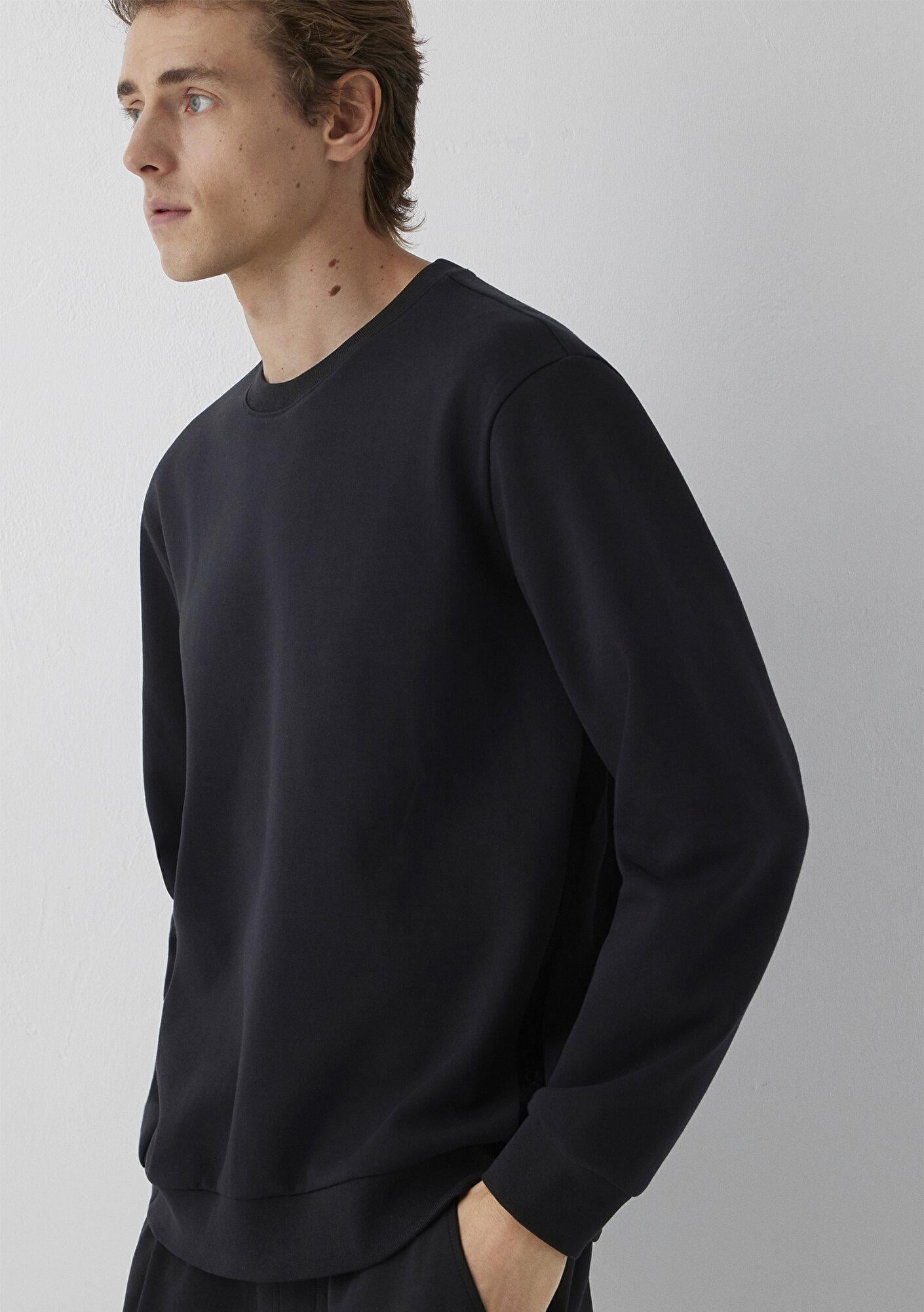 Mavi Siyah Basic Sweatshirt 0S10629-900