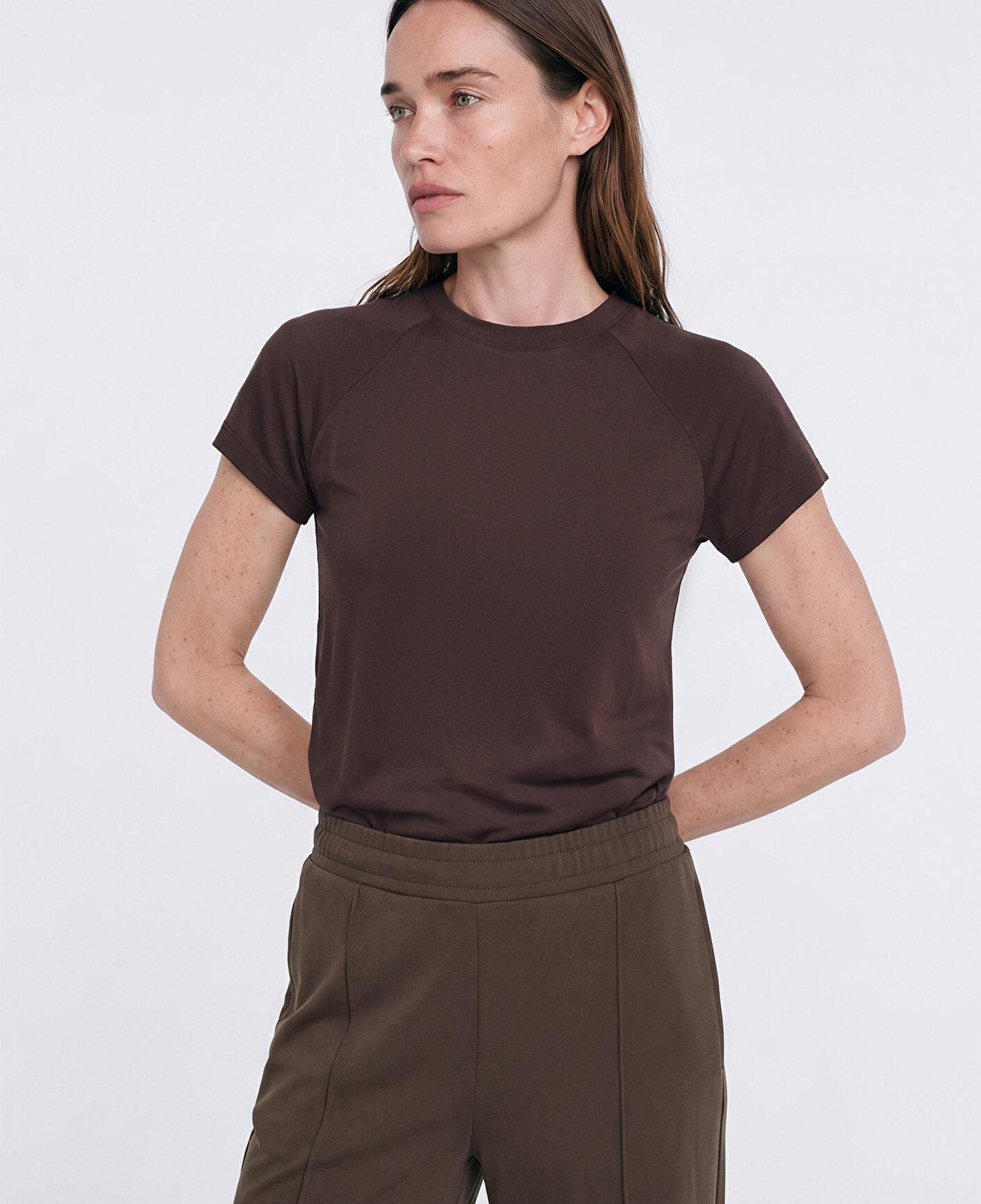 Mavi (Tencel™) Modal Karışımlı Kahverengi Tişört Fitted / Vücuda Oturan Kesim 1614321-70240