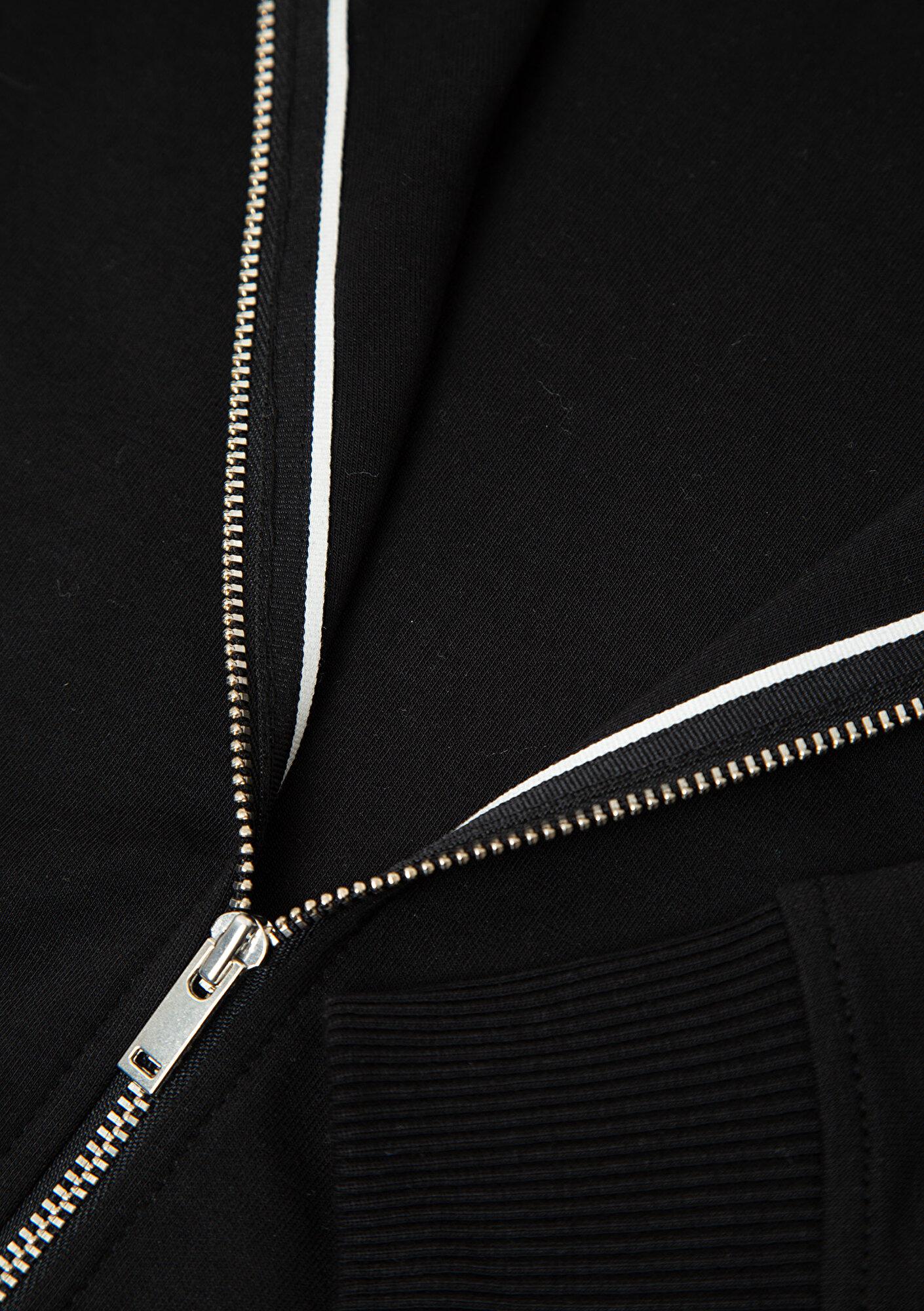 Mavi Kapüşonlu Siyah Sweatshirt 0S20093-900
