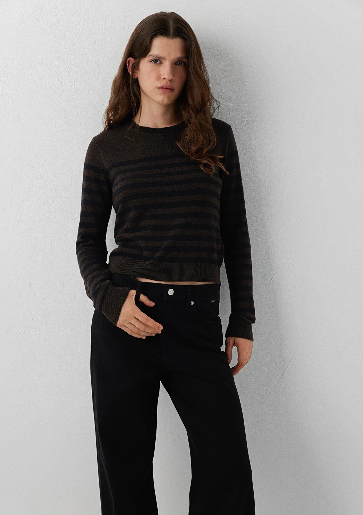 Mavi Yün Karışımlı Çizgili Kahverengi Triko Slim Fit / Dar Kesim 1720096-84517