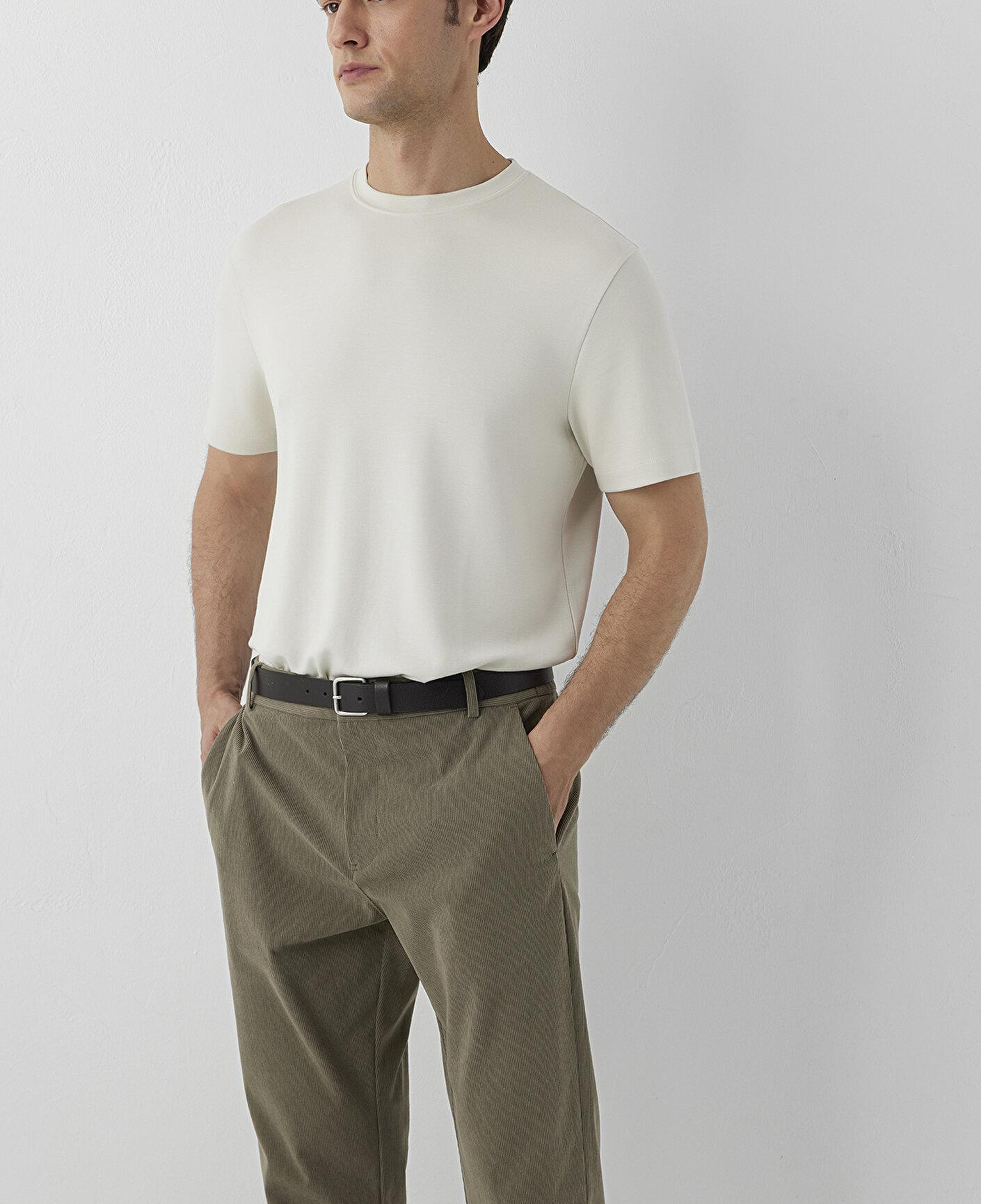 Mavi Modal Karışımlı Bej Basic Tişört Regular Fit / Normal Kesim 0620096-70134