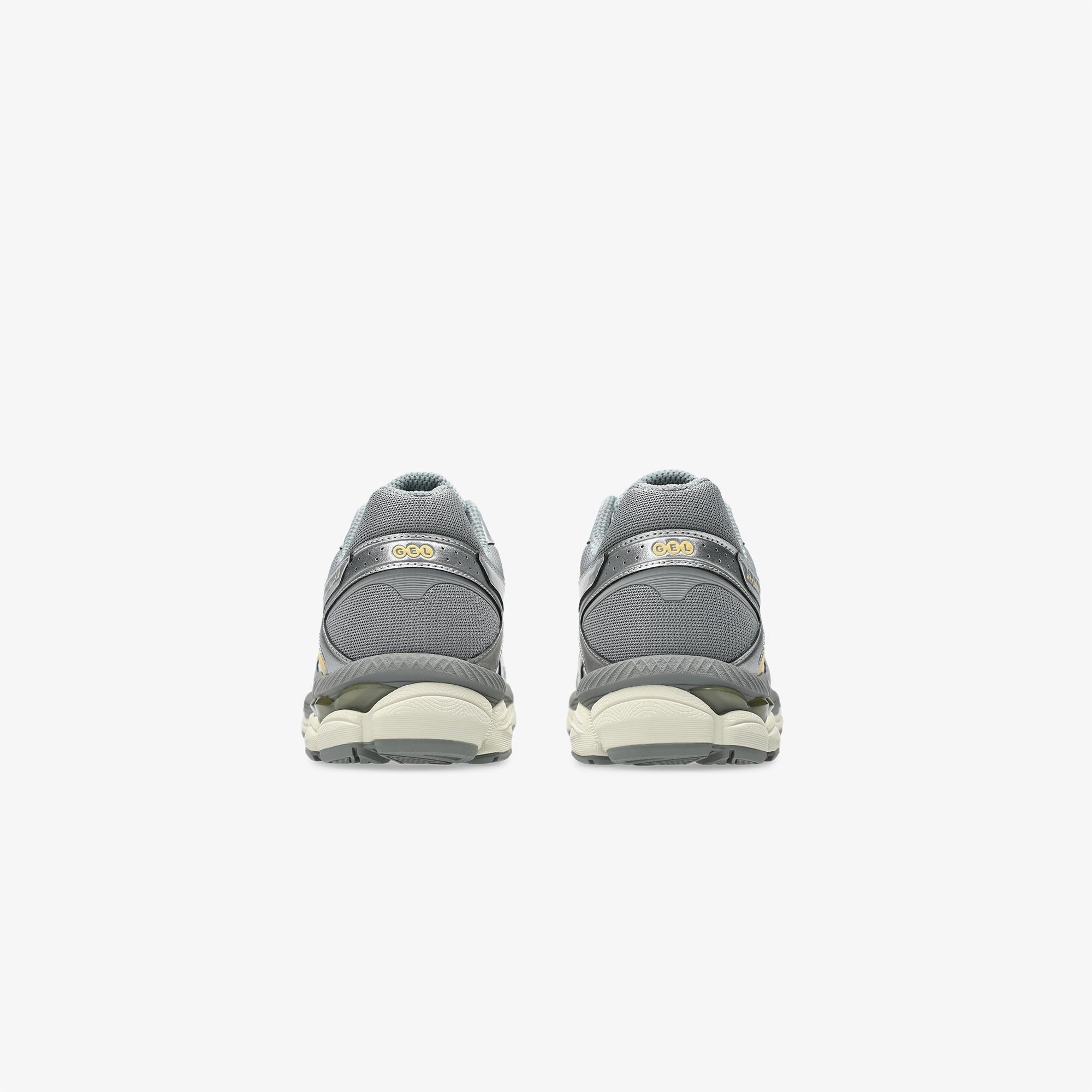 Asics Gel-Cumulus 16 Unisex Beyaz Spor Ayakkabı