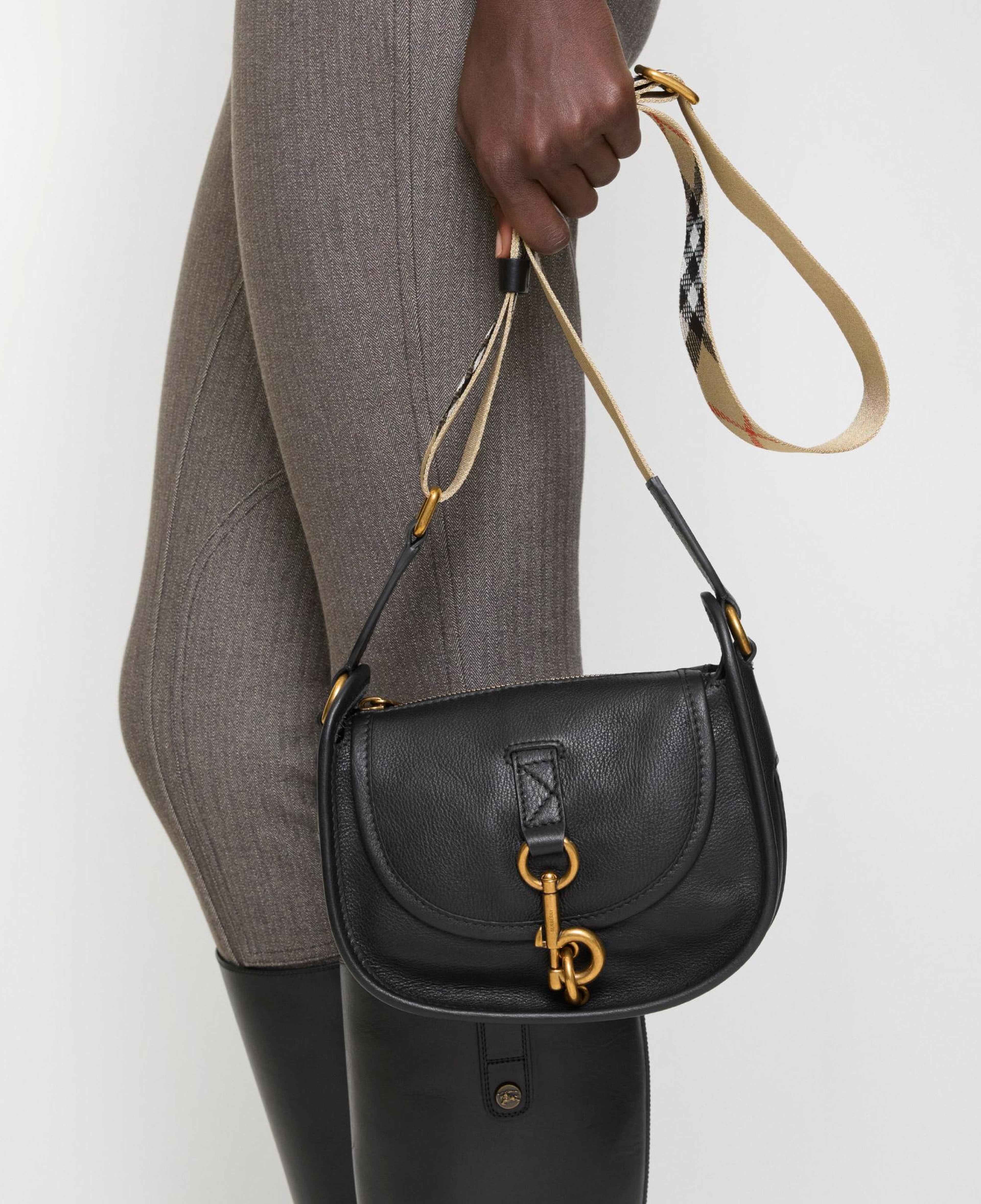 Burberry Kadın Siyah Çapraz Çanta
