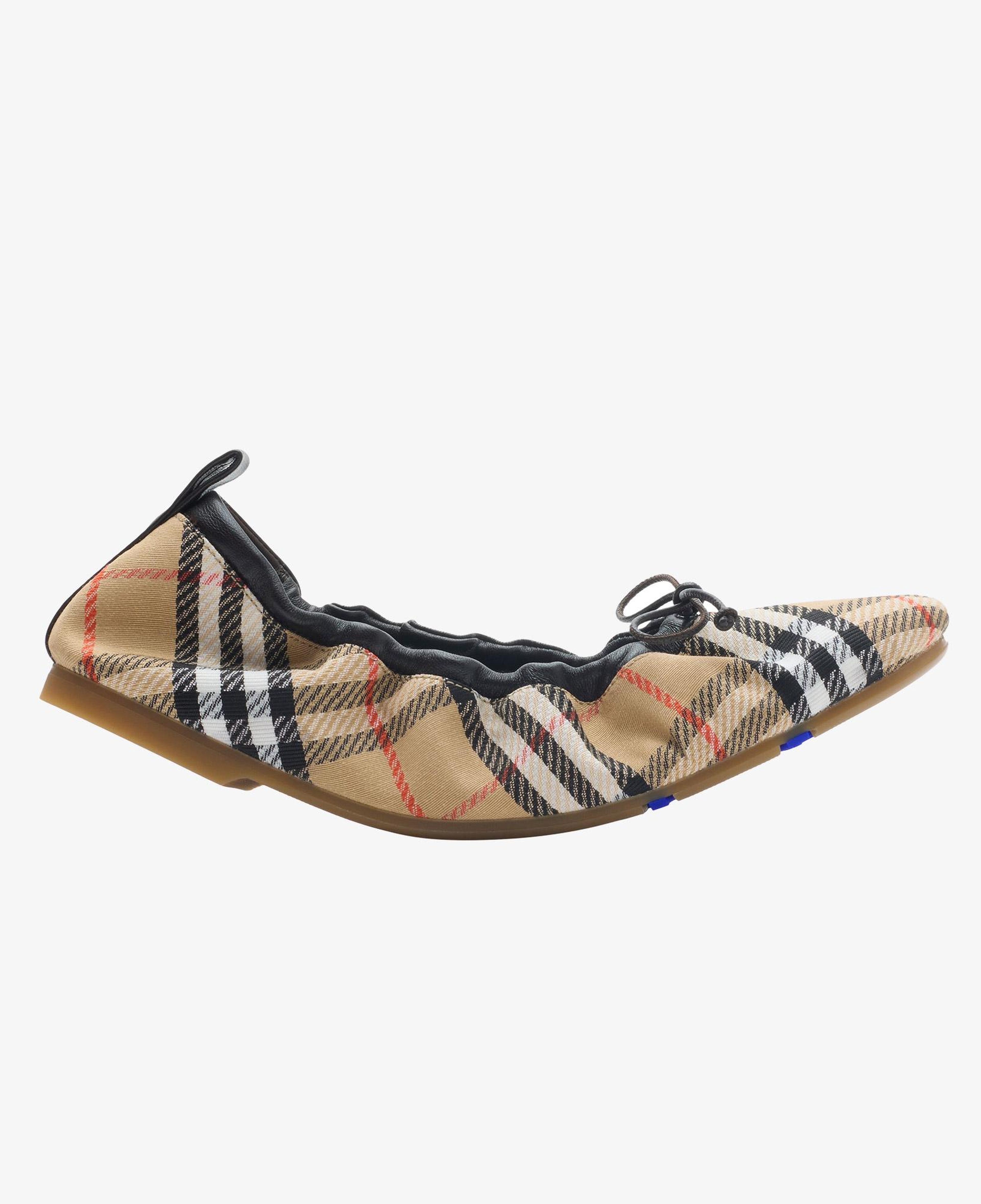 Burberry Fawn Check Kadın Bej Babet