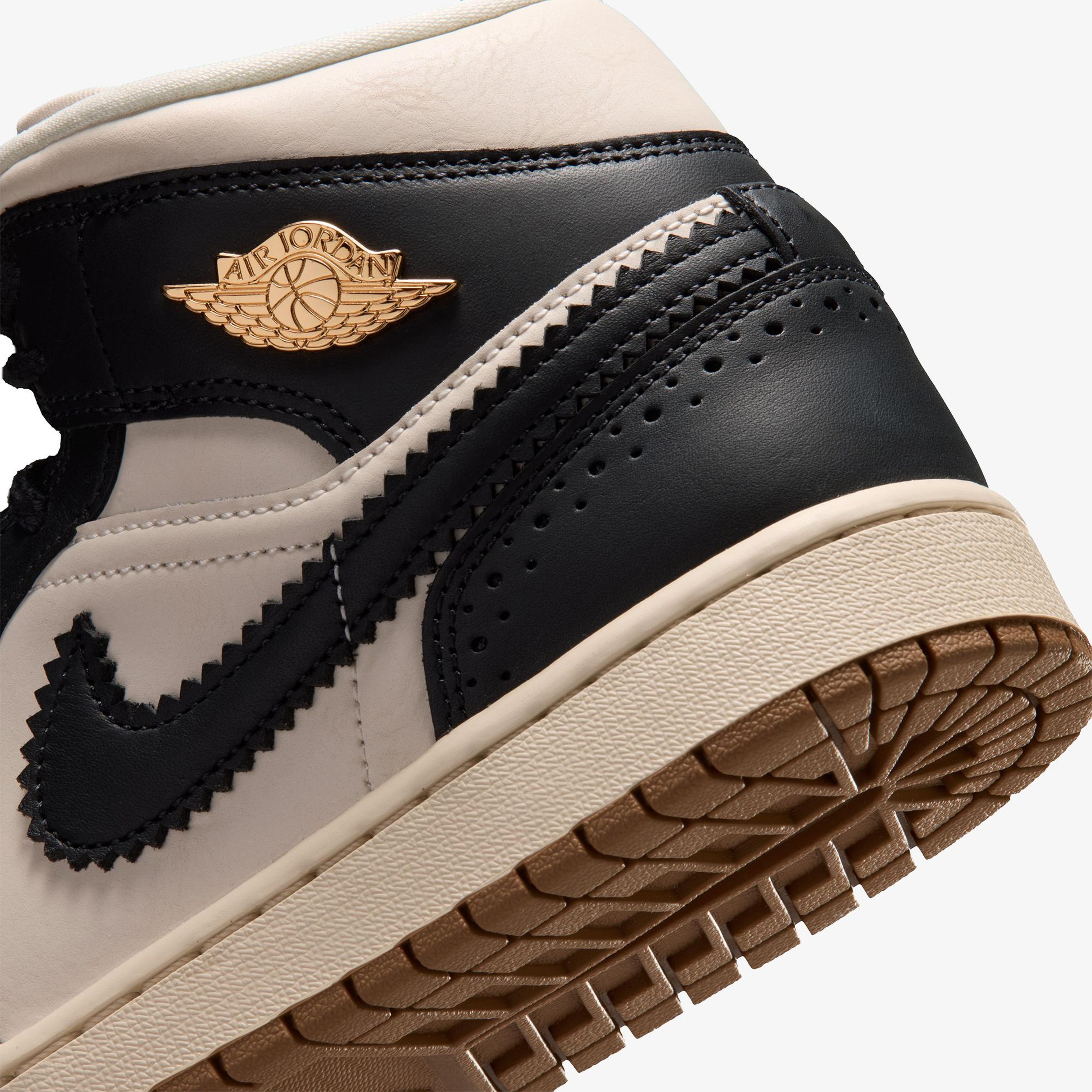 Jordan Air 1 Mid SE Kadın Siyah Spor Ayakkabı