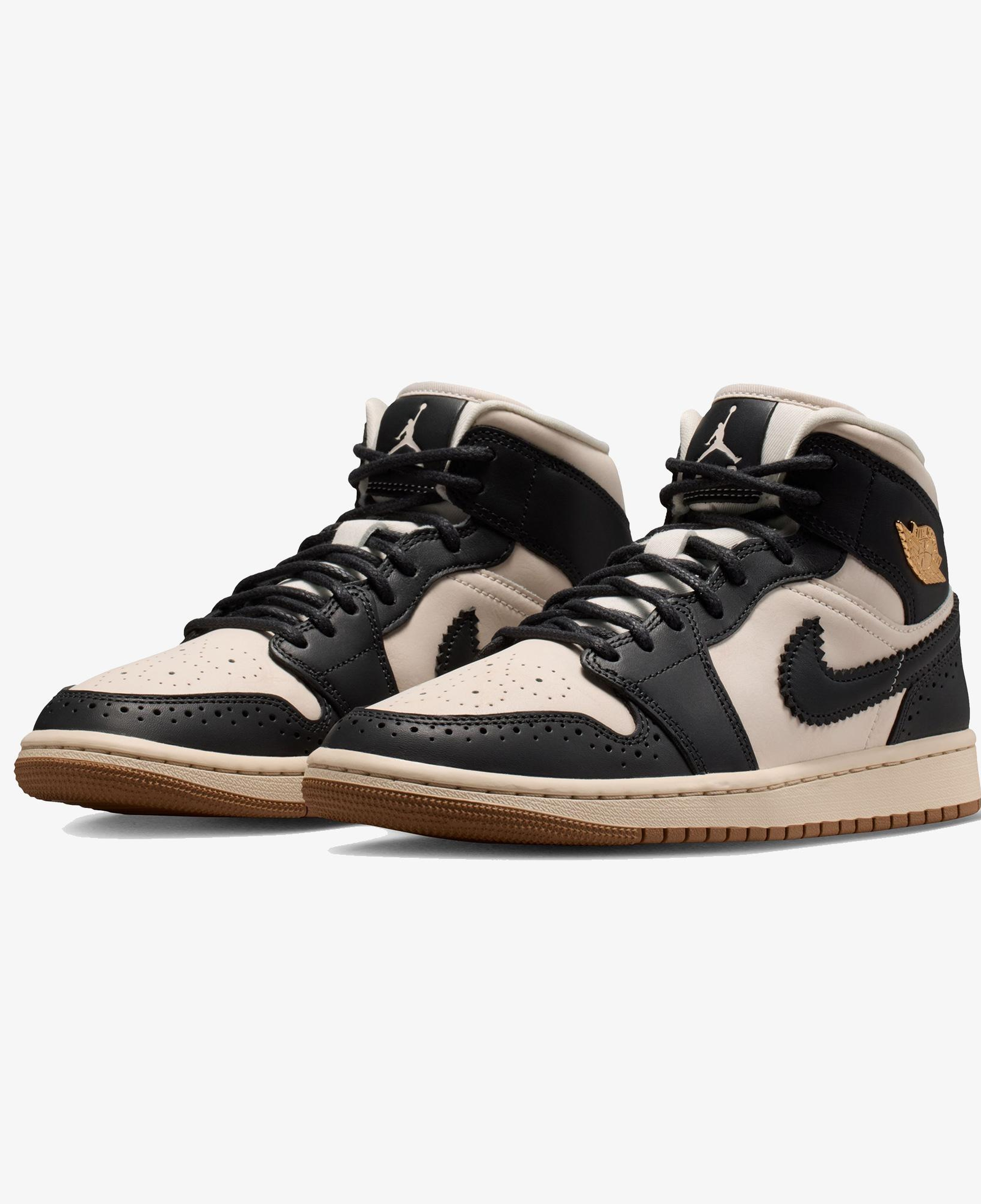 Jordan Air 1 Mid SE Kadın Siyah Spor Ayakkabı