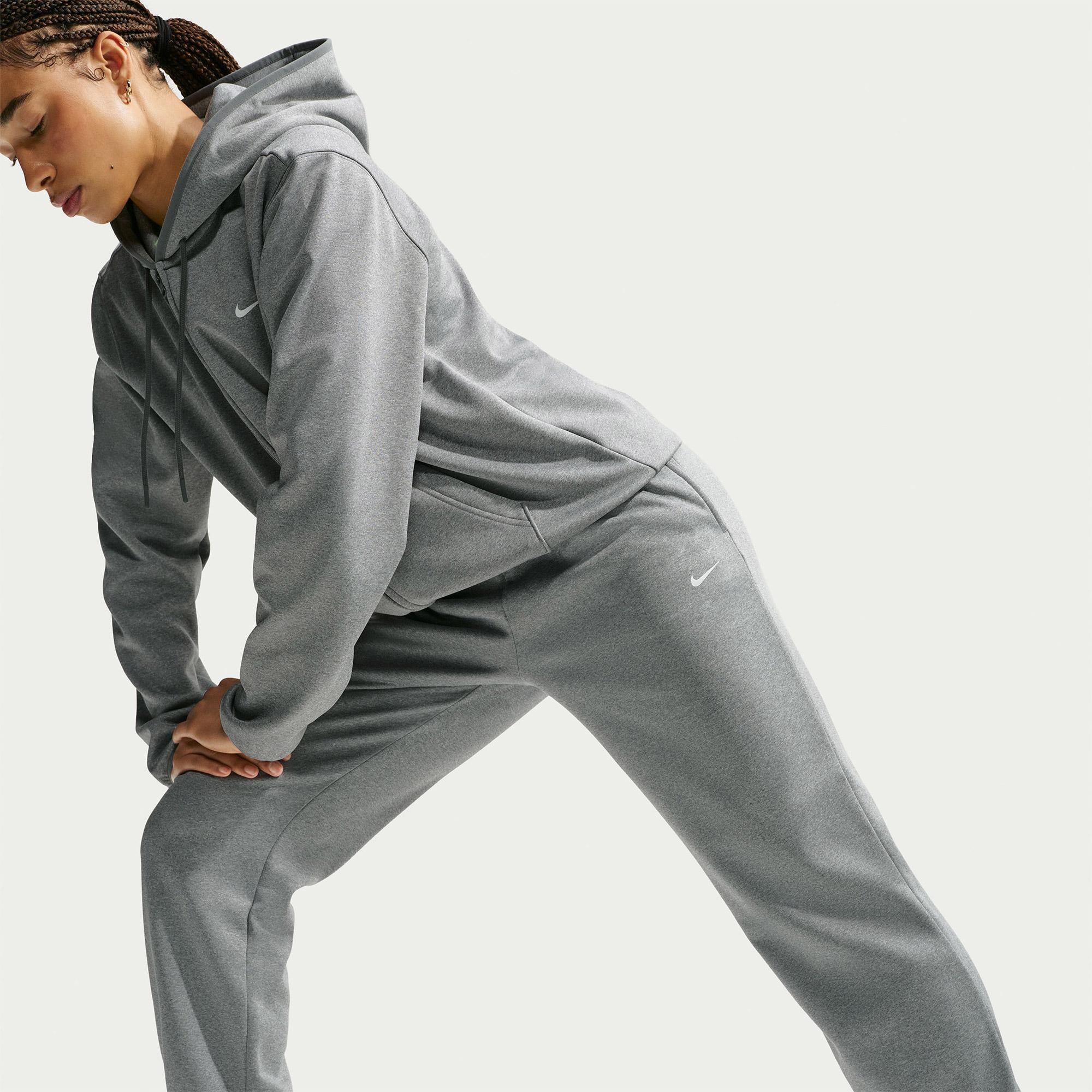 Nike Therma-Fit Studio Fleece Sport Kadın Gri Eşofman Altı