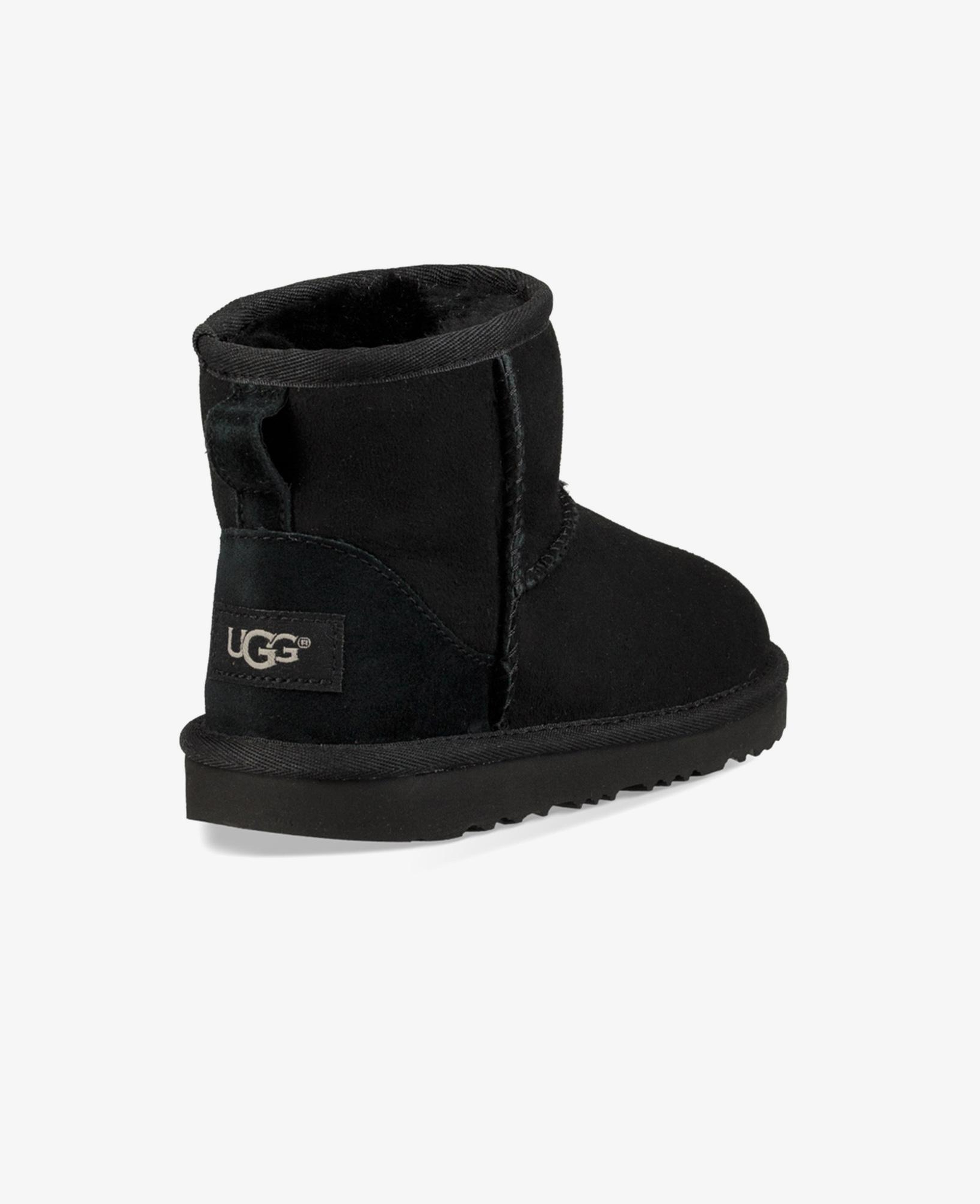 UGG Classic Mini II Çocuk Siyah Bot