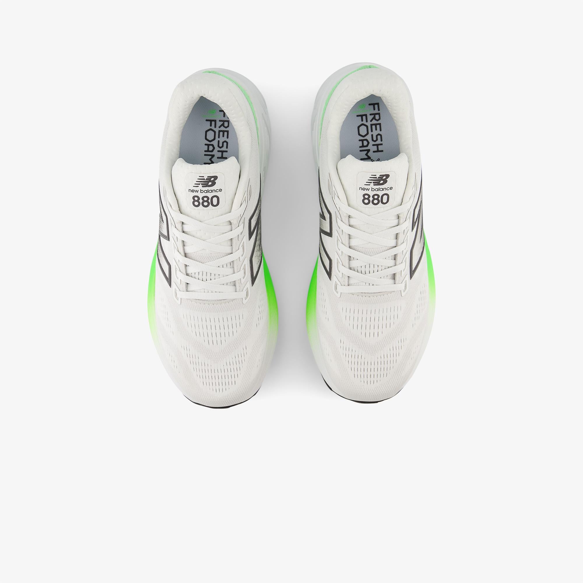 New Balance Fresh Foam 880 Erkek Beyaz Koşu Ayakkabısı