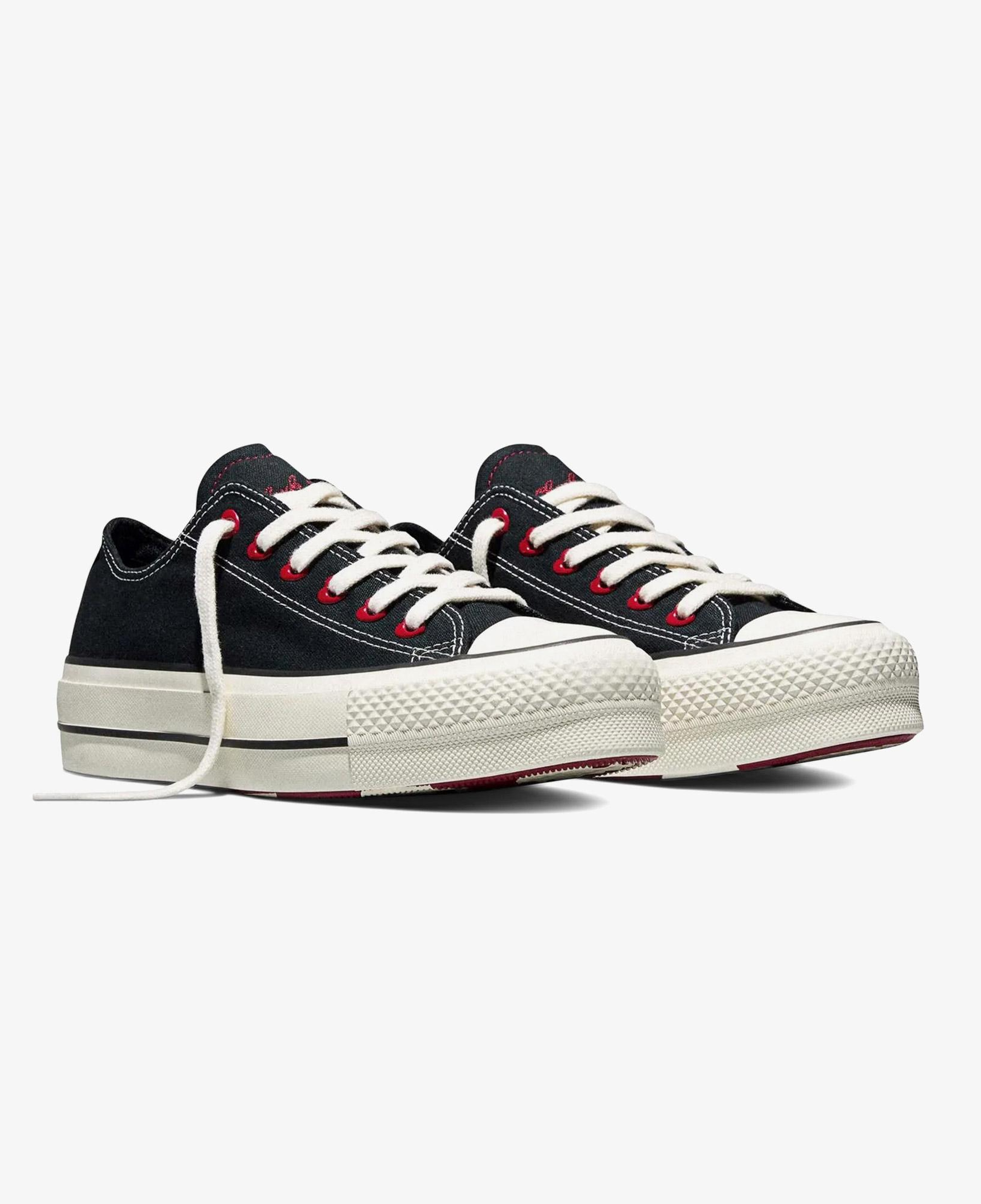 Converse Valentine's Day Chuck Taylor All Star Lift Kadın Siyah Sneaker