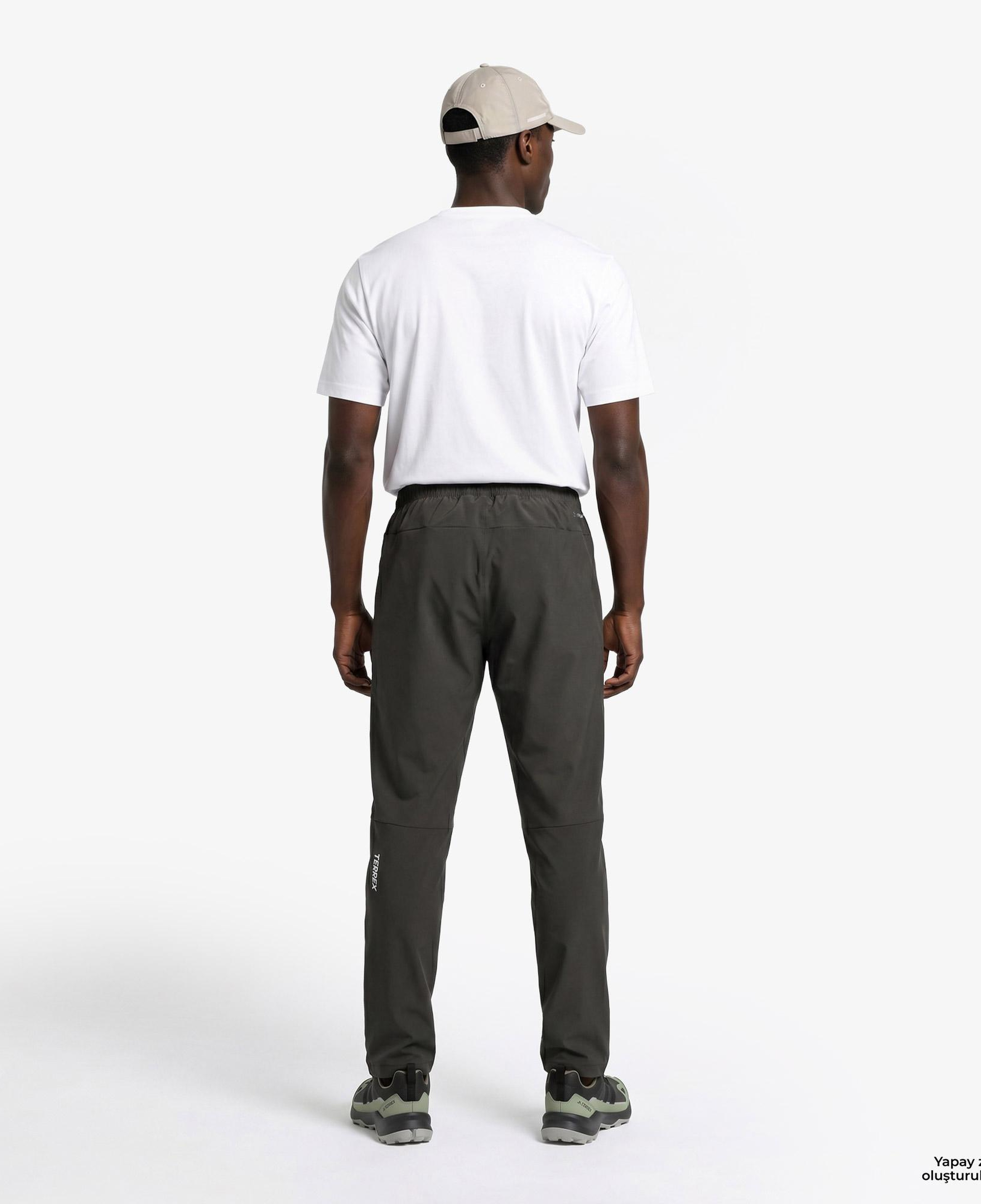 adidas Terrex Multi Essentials Stretch Erkek Yeşil Eşofman Altı