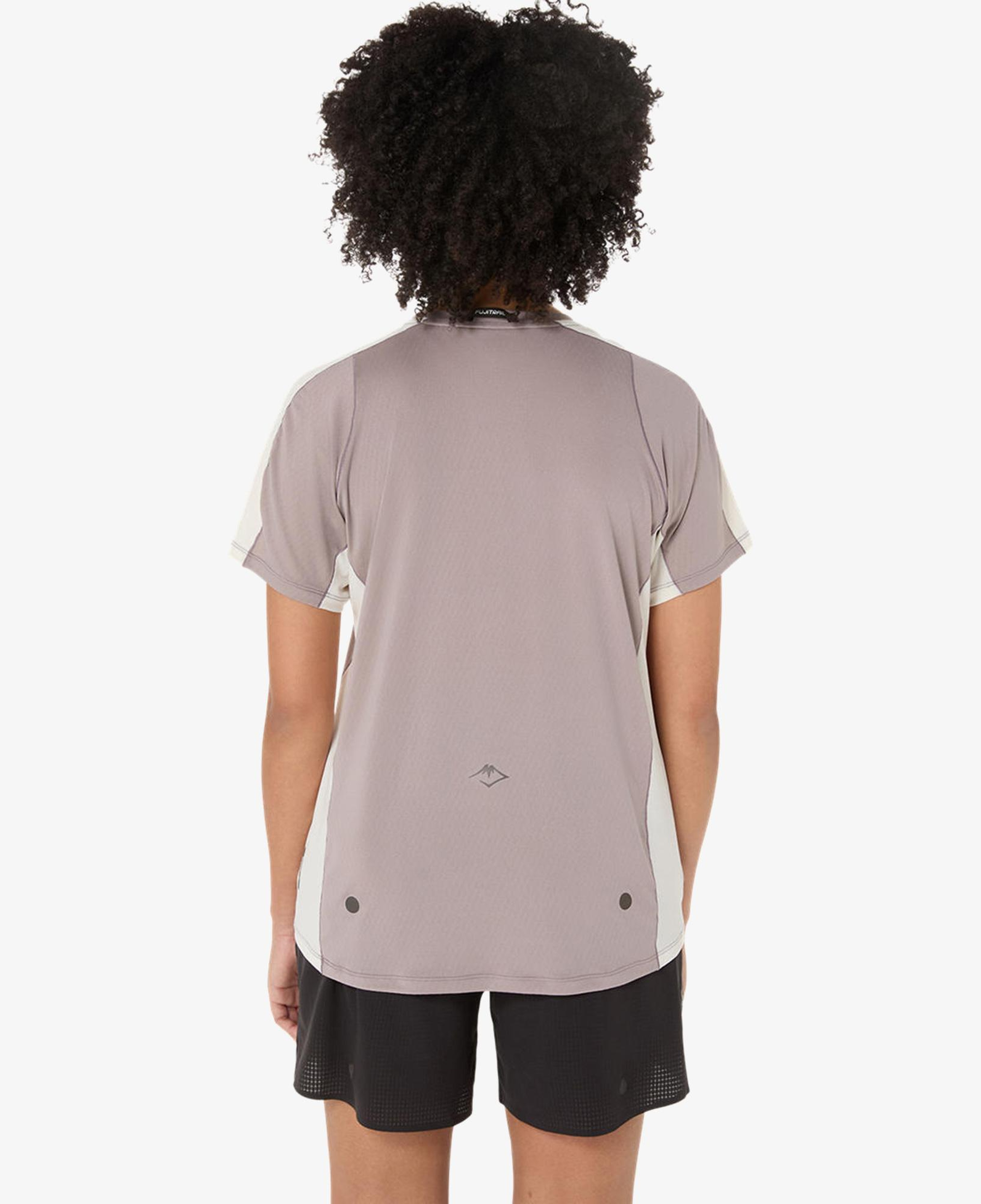 Asics Fujitrail Elite Ss Top Kadın Gri T-Shirt