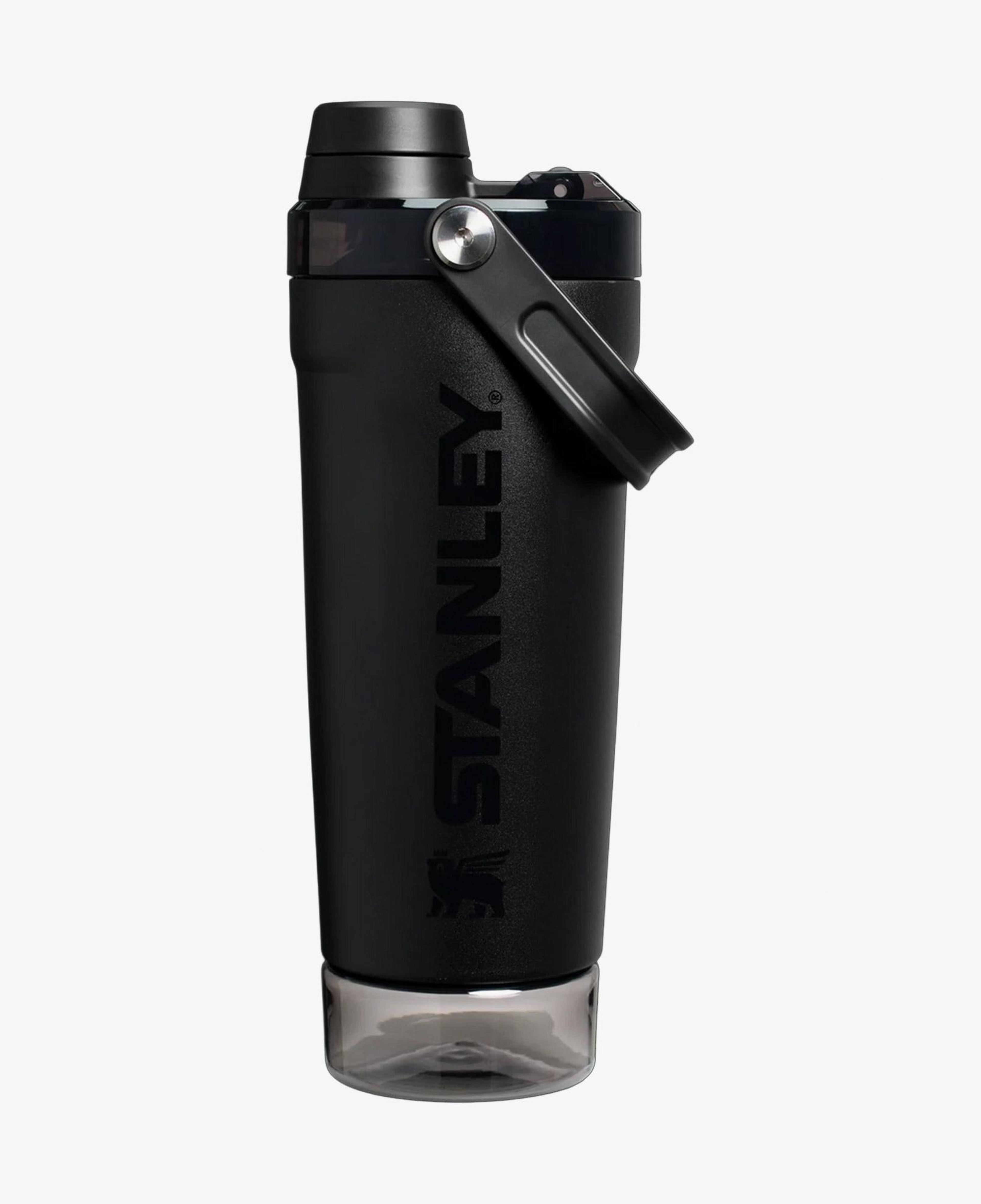 Stanley The Vitalize 0.59L 20oz Siyah Shaker