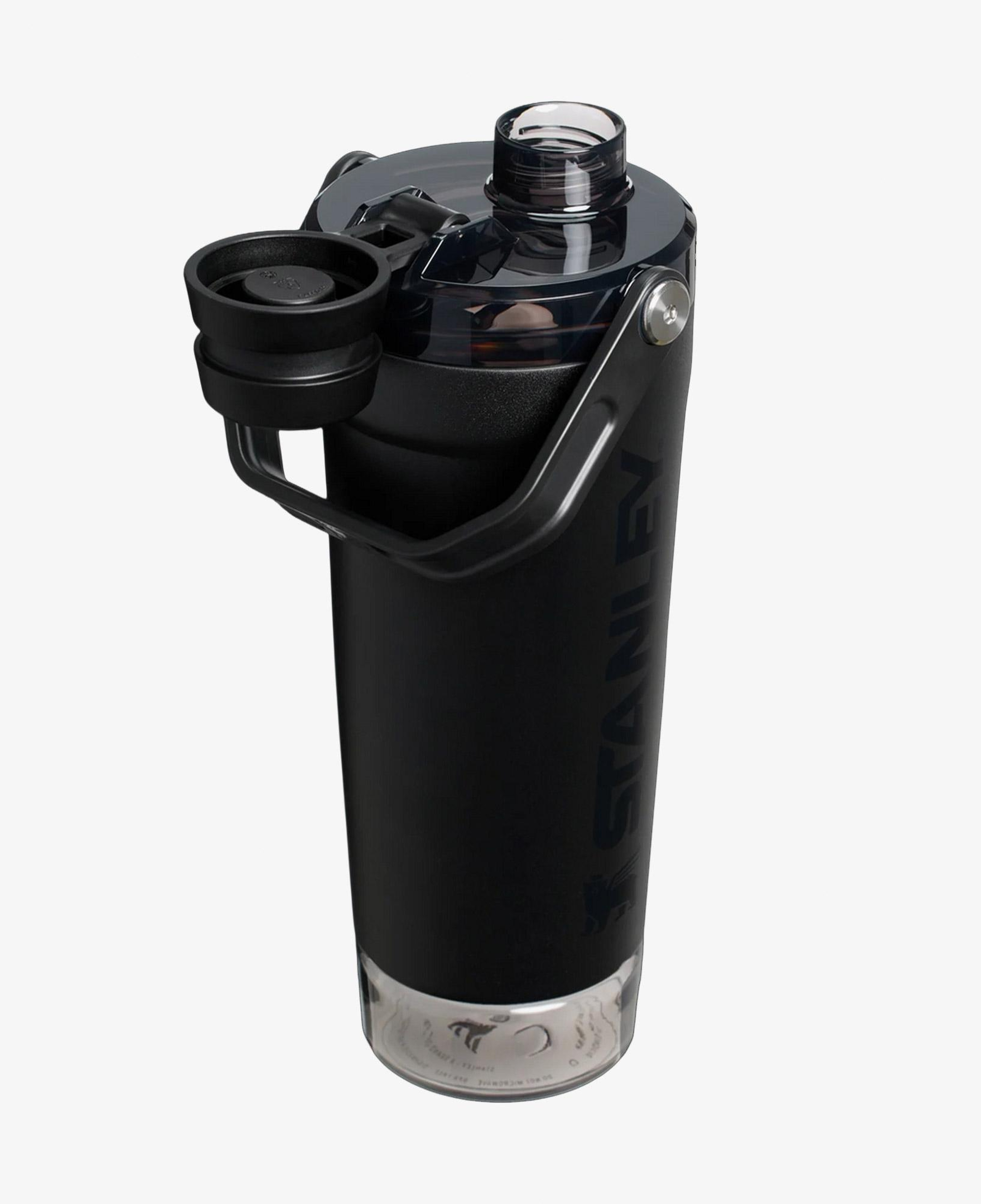 Stanley The Vitalize 0.59L 20oz Siyah Shaker