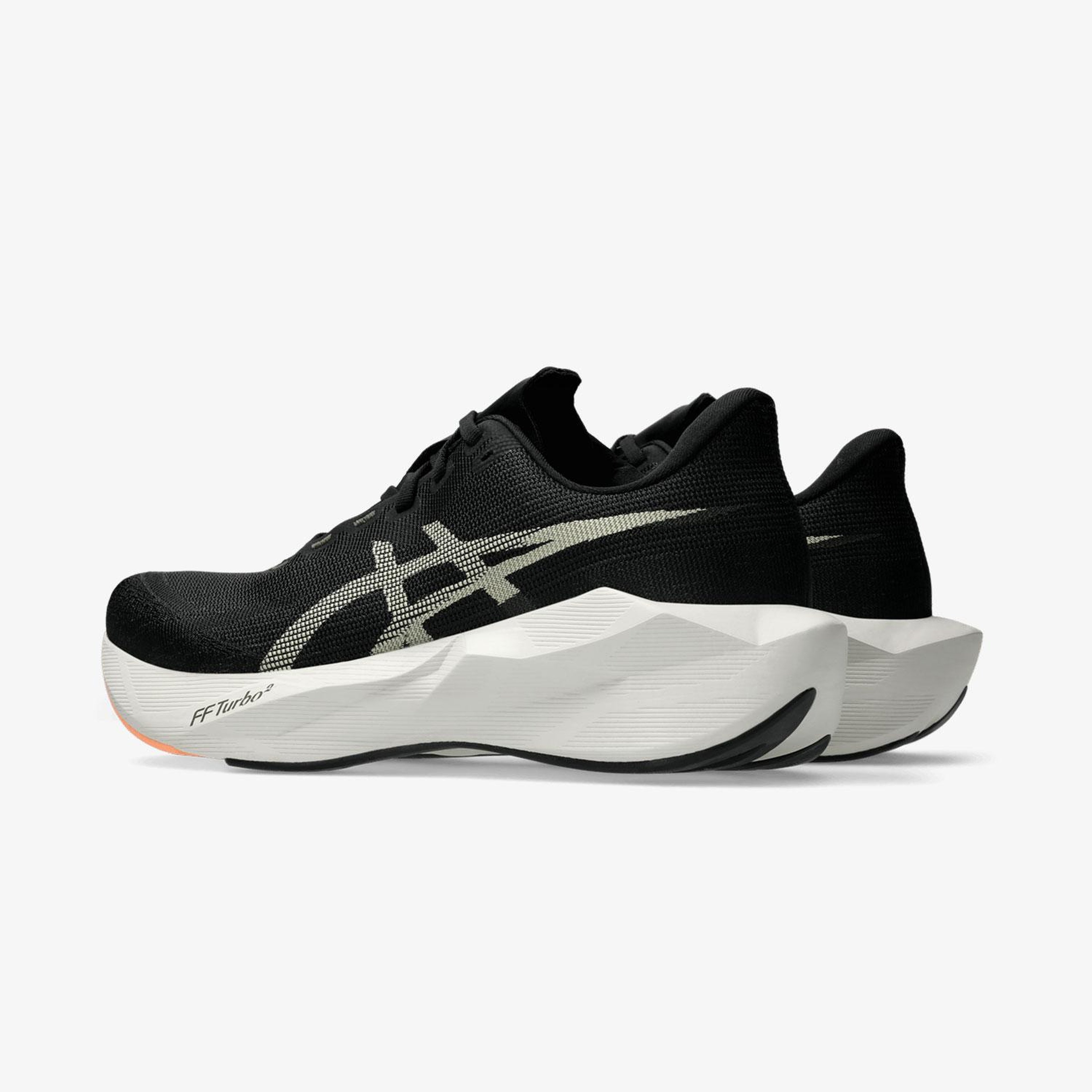 Asics Novablast 6 Erkek Siyah Koşu Ayakkabısı