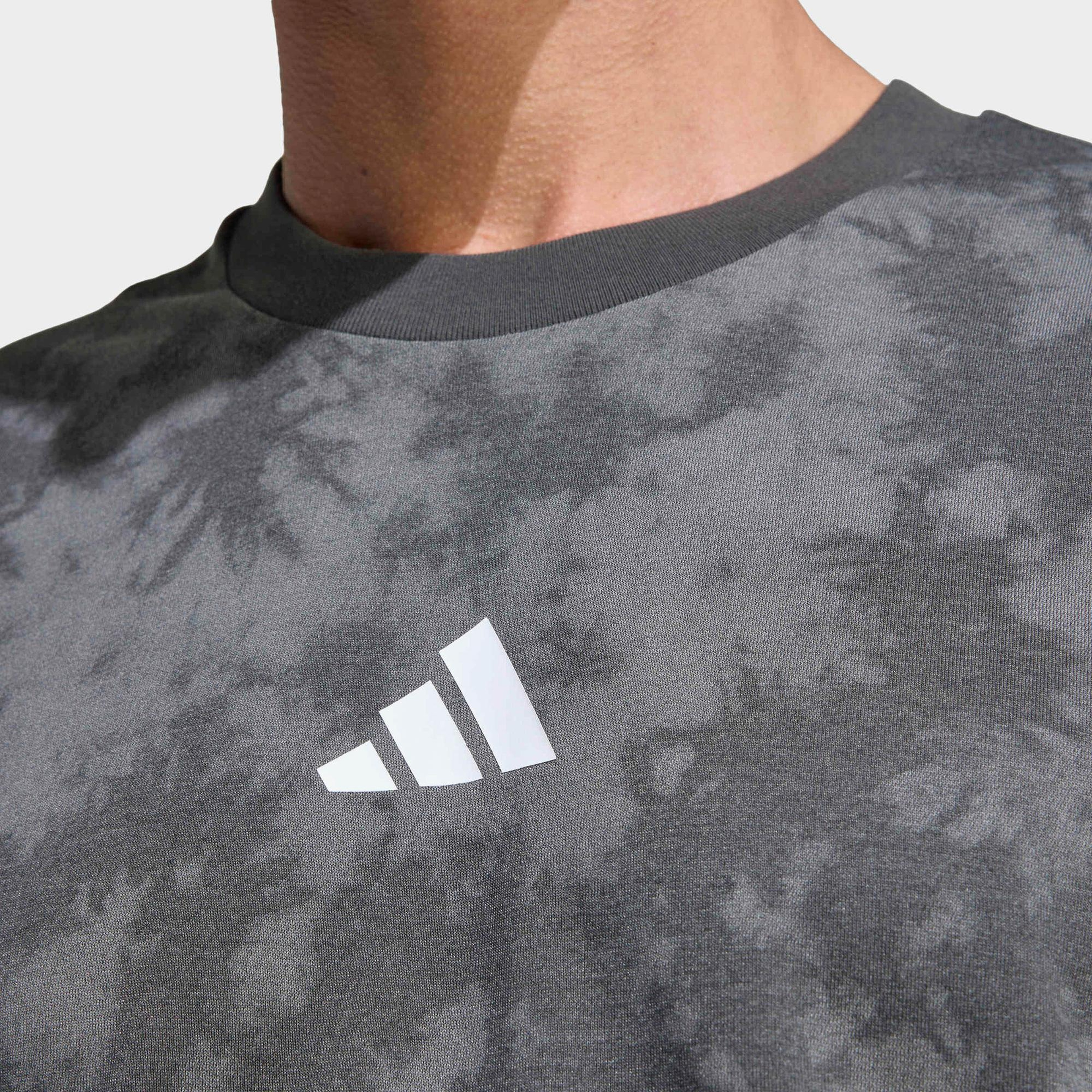 adidas Fun Training Grafik Erkek Siyah Antrenman T-Shirt