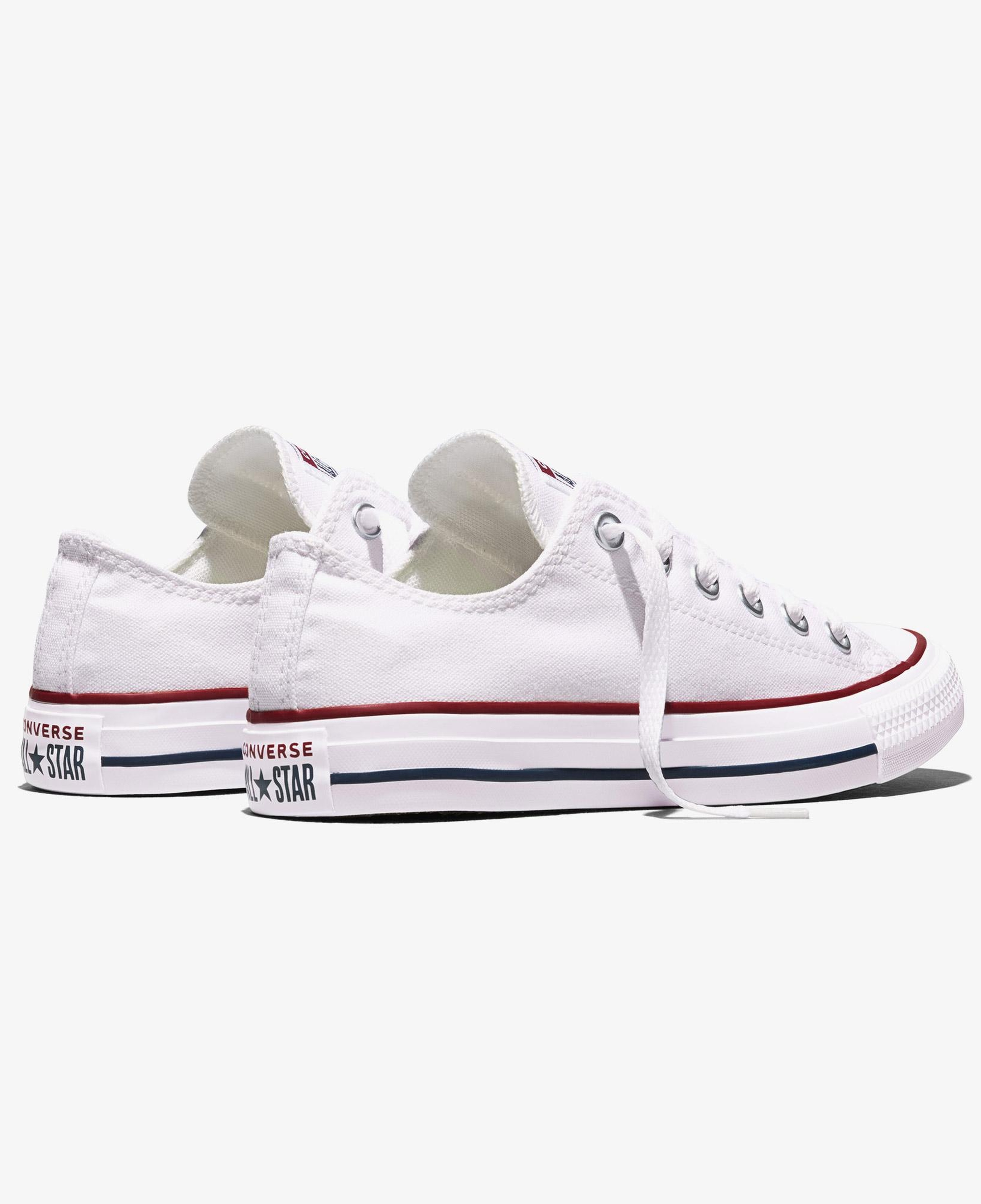 Converse Chuck Taylor All Star Classic Unisex Beyaz Sneaker