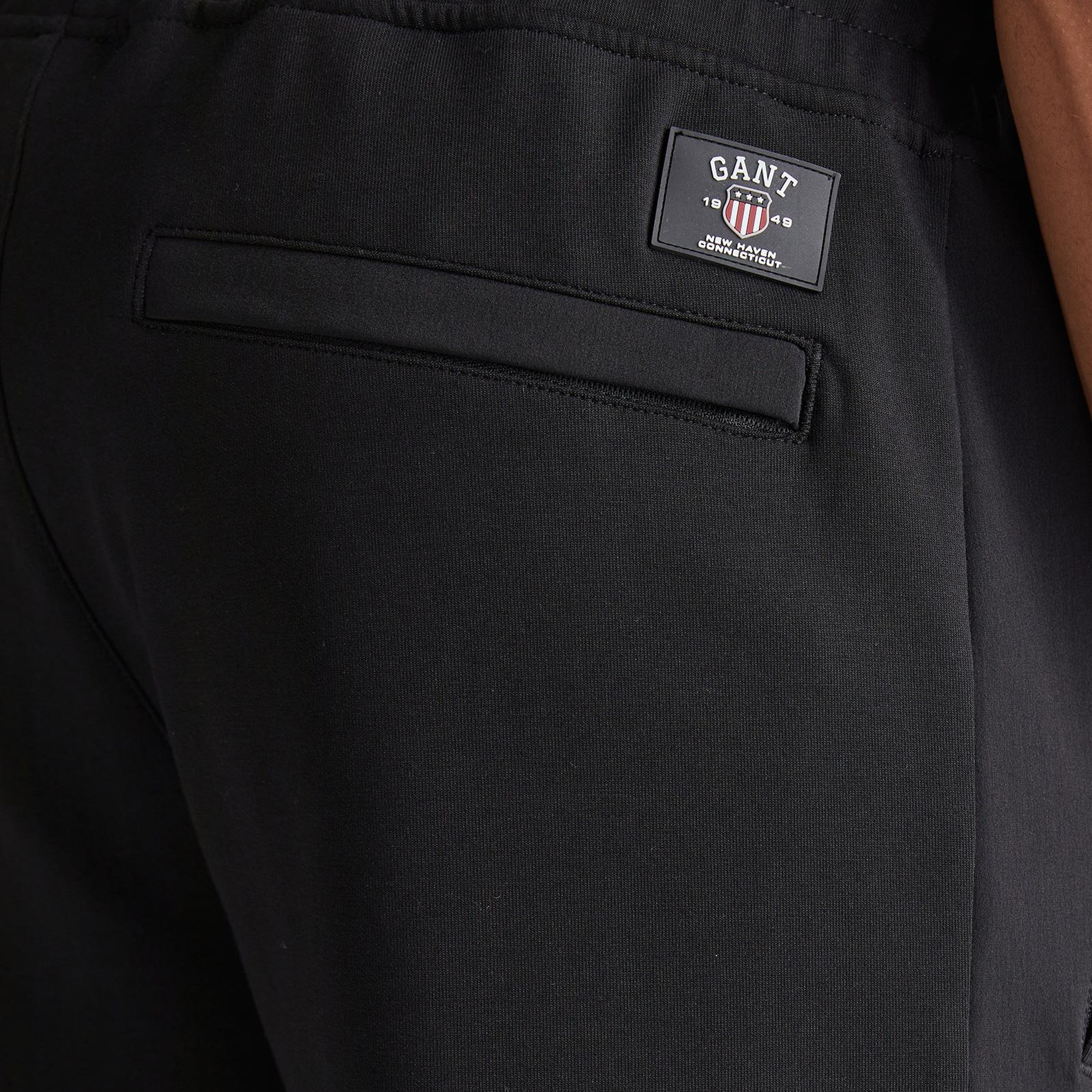 GANT Erkek Siyah Regular Fit Eşofman Altı