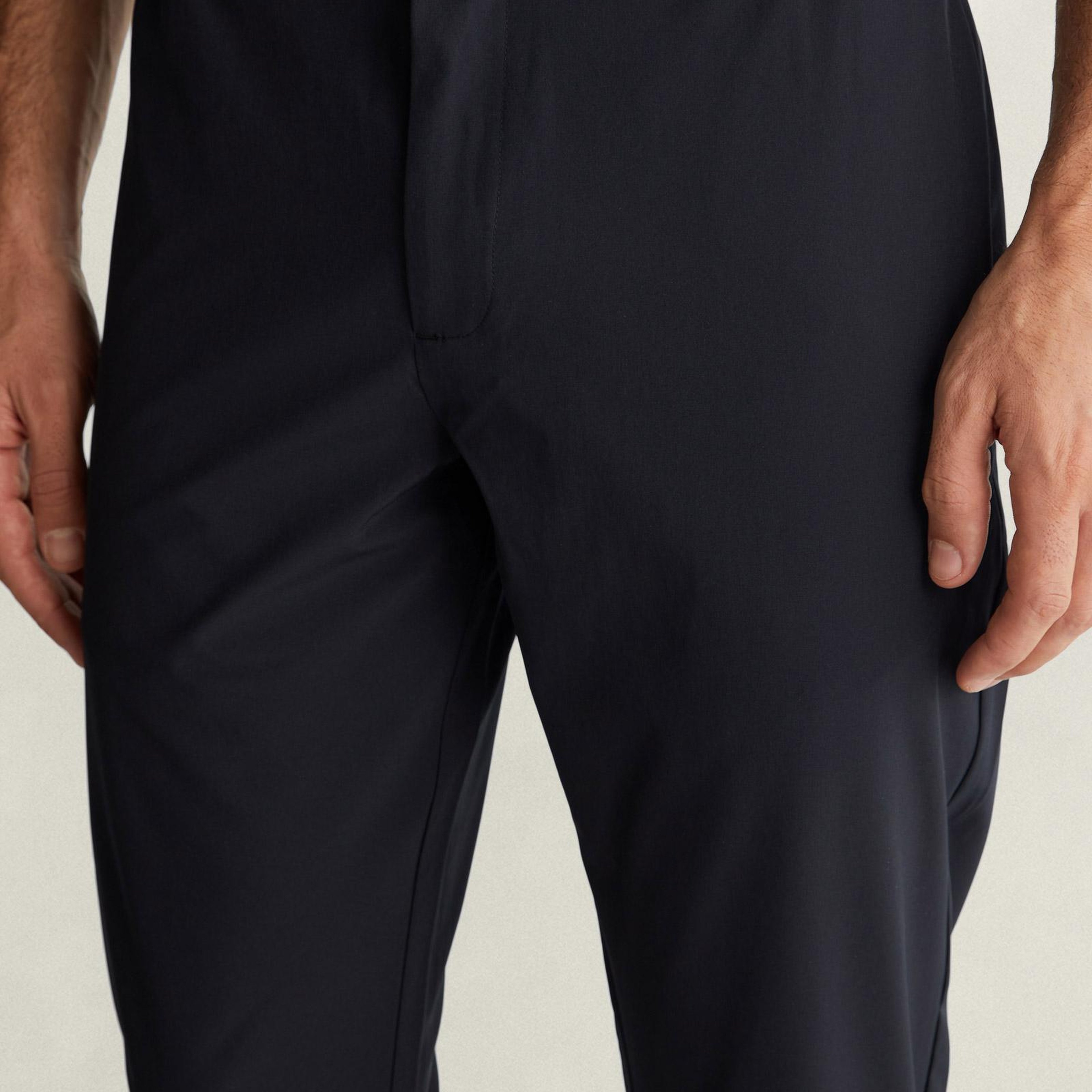 GANT Erkek Siyah Regular Fit Smart Jogger Pantolon