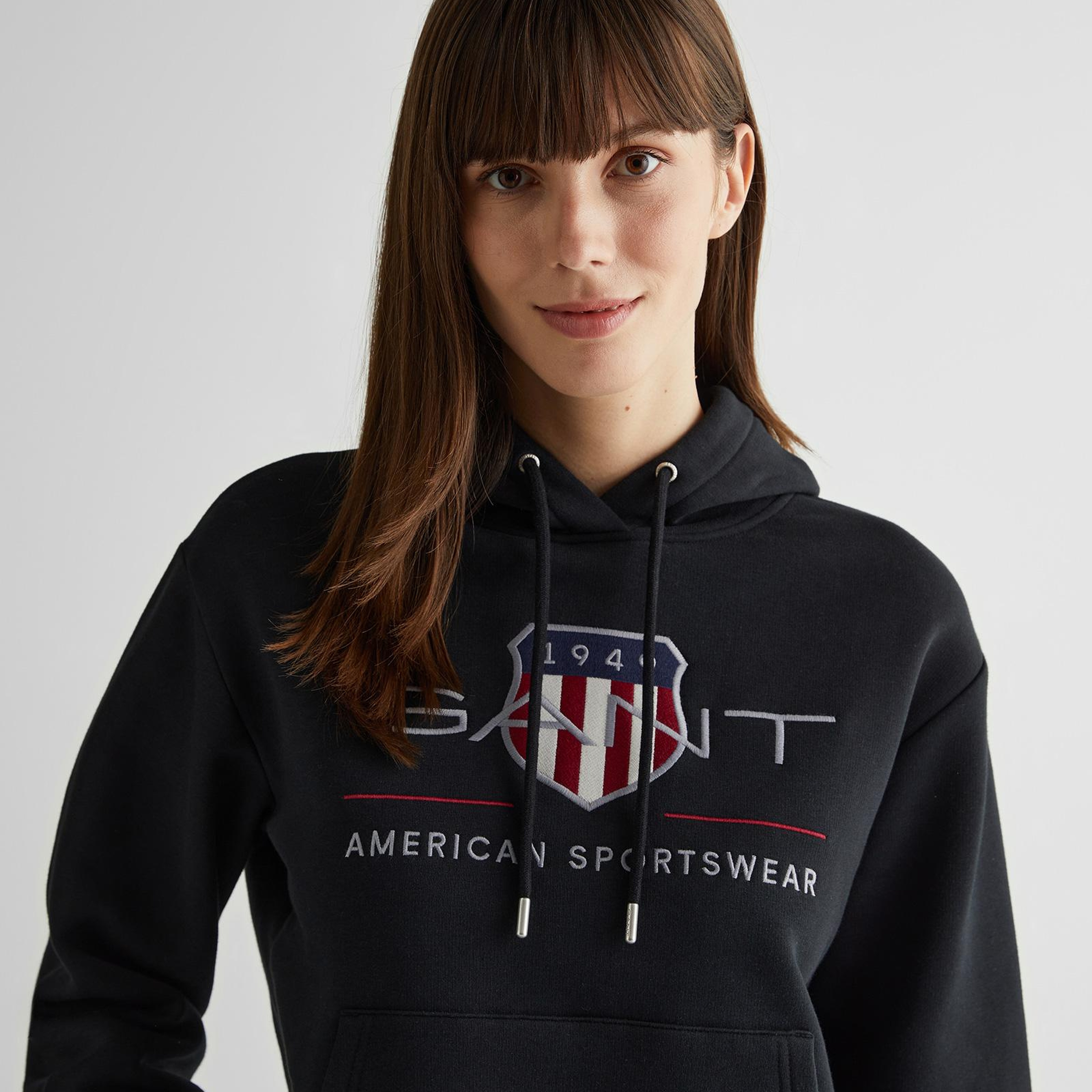 GANT Kadın Siyah Relaxed Fit Kapüşonlu Logolu Sweatshirt