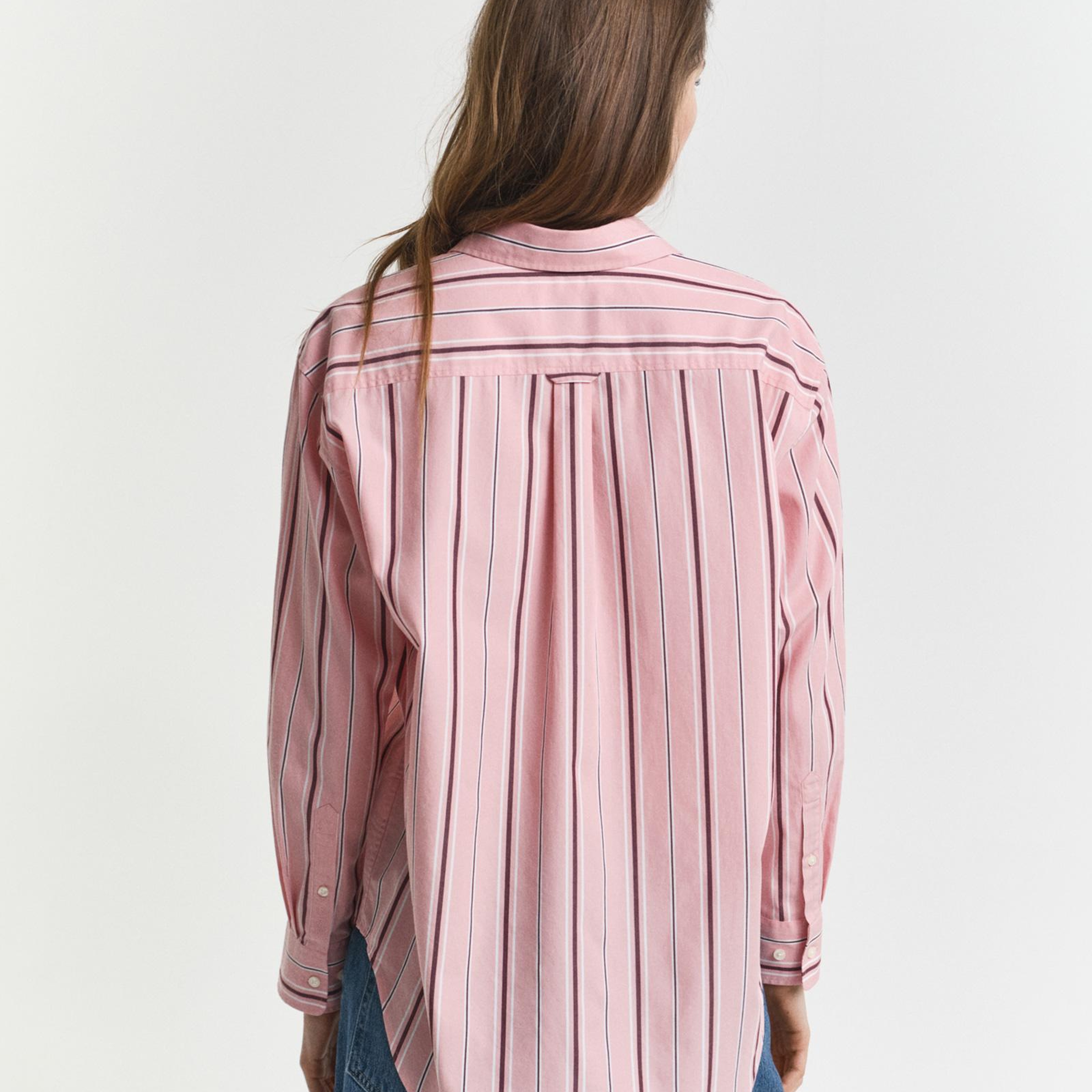 GANT Kadın Pembe Relaxed Fit Klasik Yaka Çizgili Gömlek