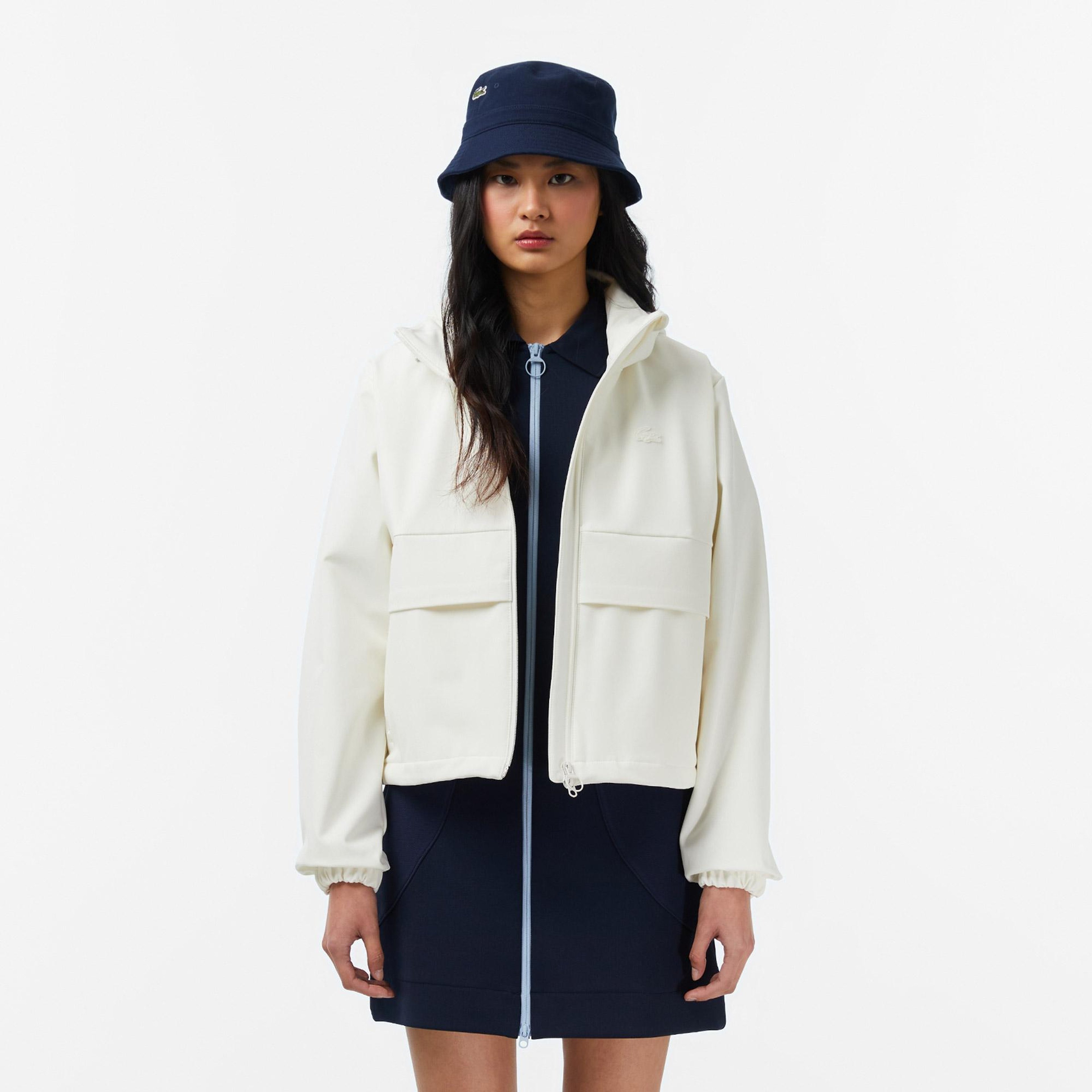 Lacoste Kadın Regular Fit Kapüşonlu Baskılı Krem Yağmurluk