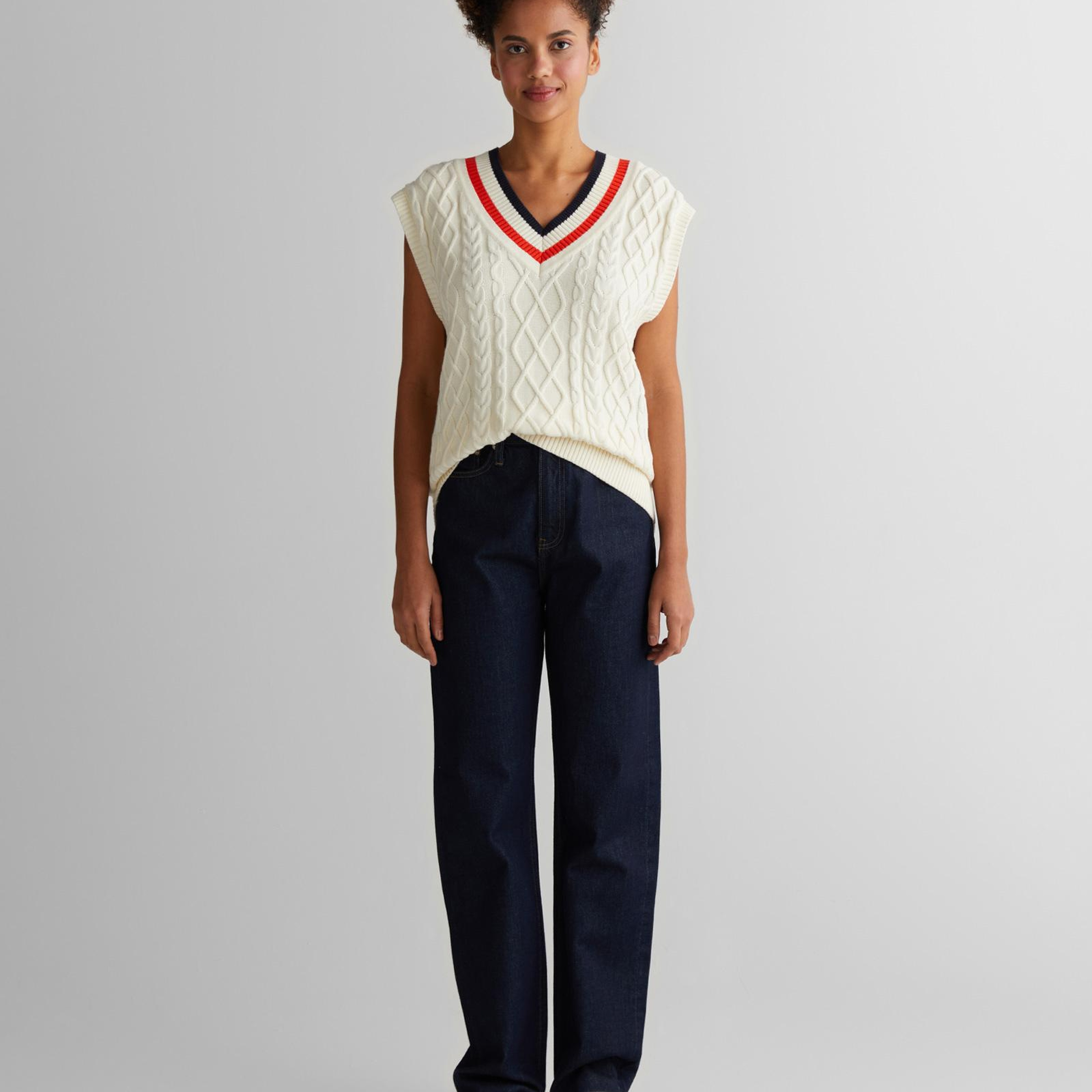 GANT Kadın Krem Relaxed Fit V Yaka Triko