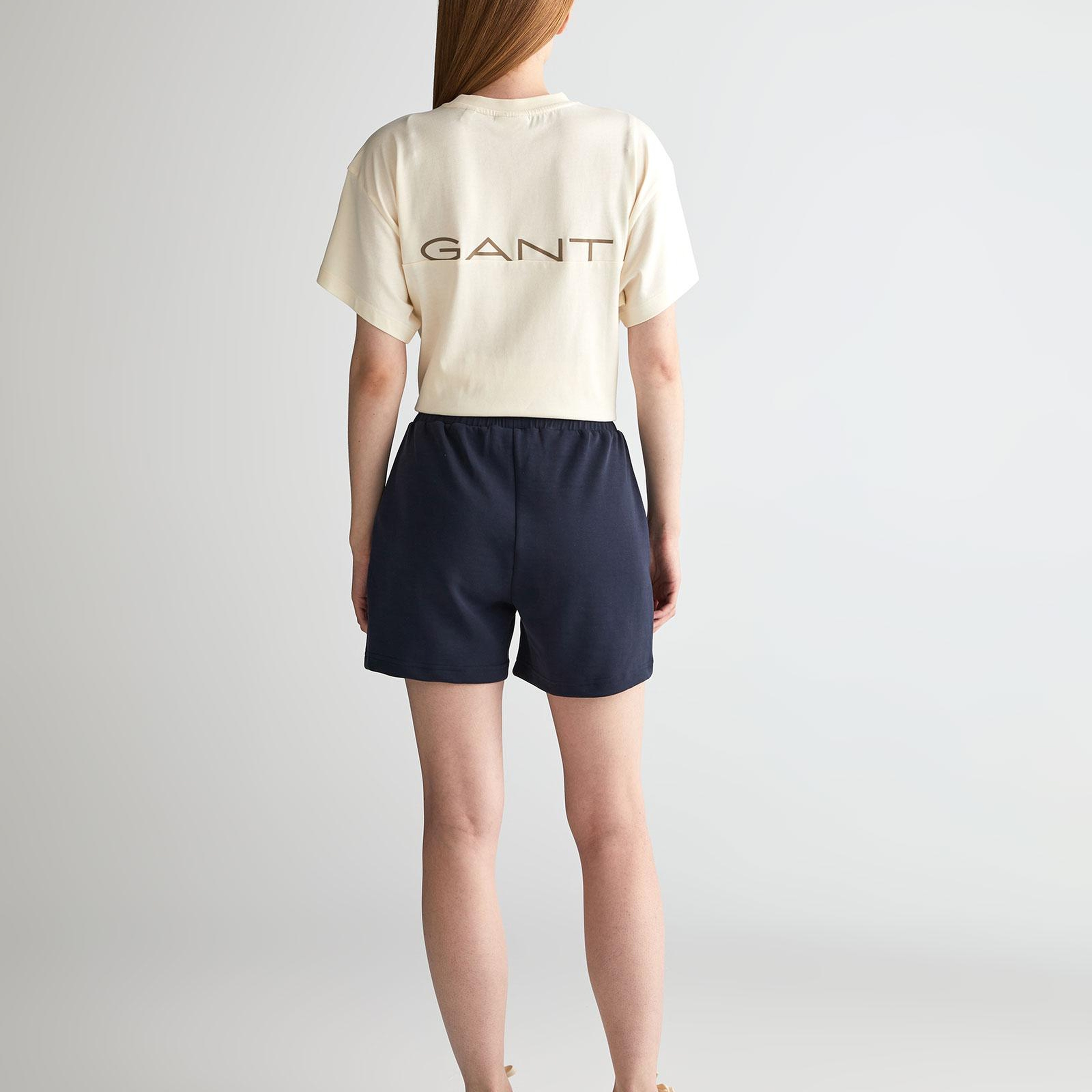 GANT Kadın Lacivert Regular Fit Şort