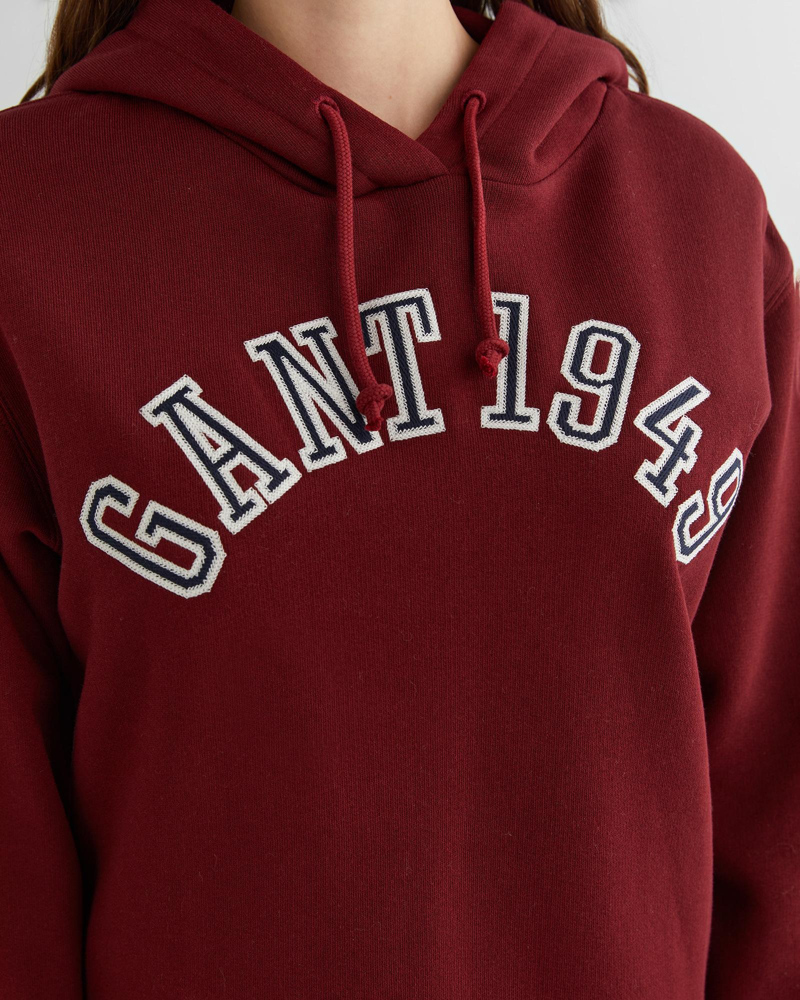GANT Kadın Bordo Relaxed Fit Kapüşonlu Logolu Sweatshirt