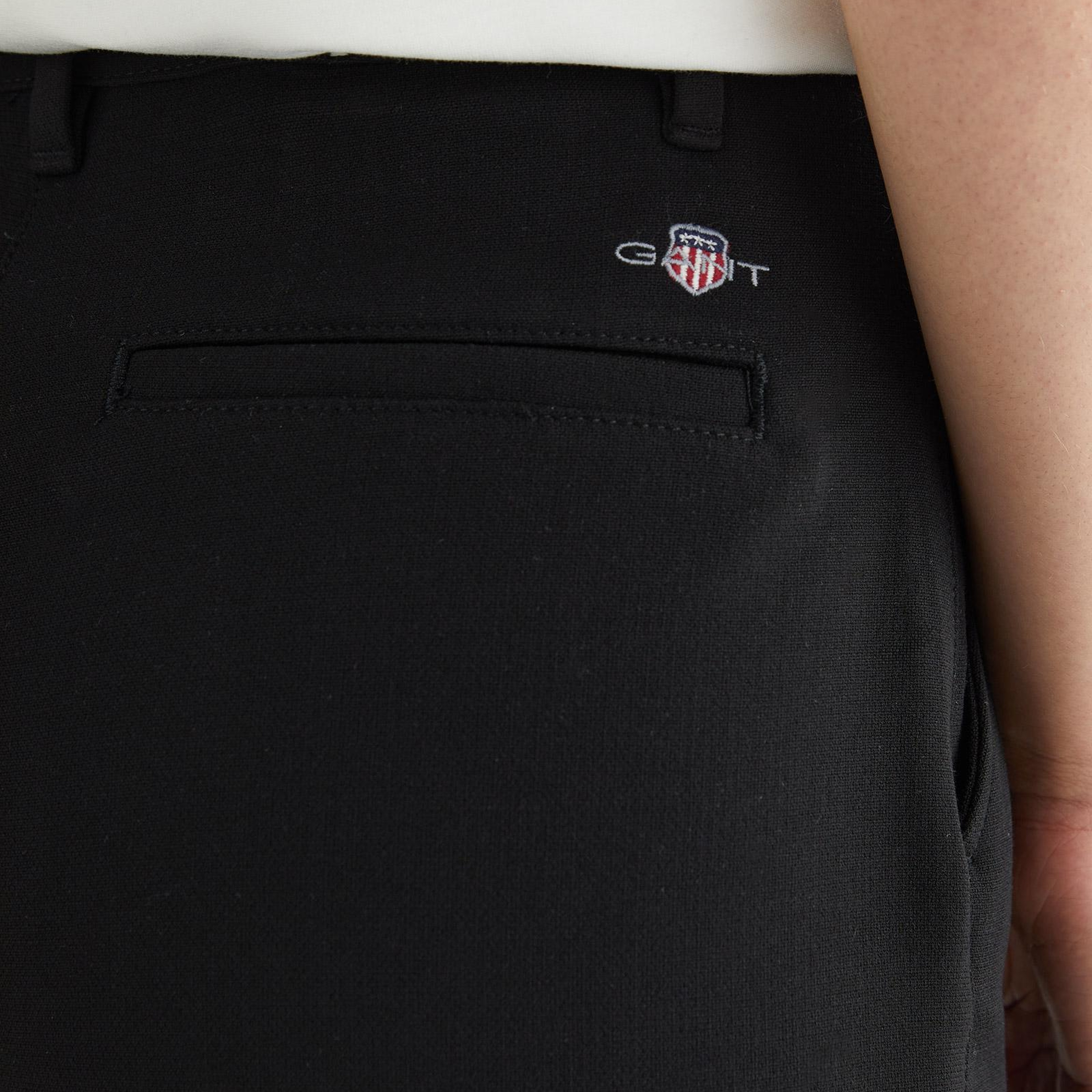 GANT Kadın Siyah Carrot Fit Pantolon