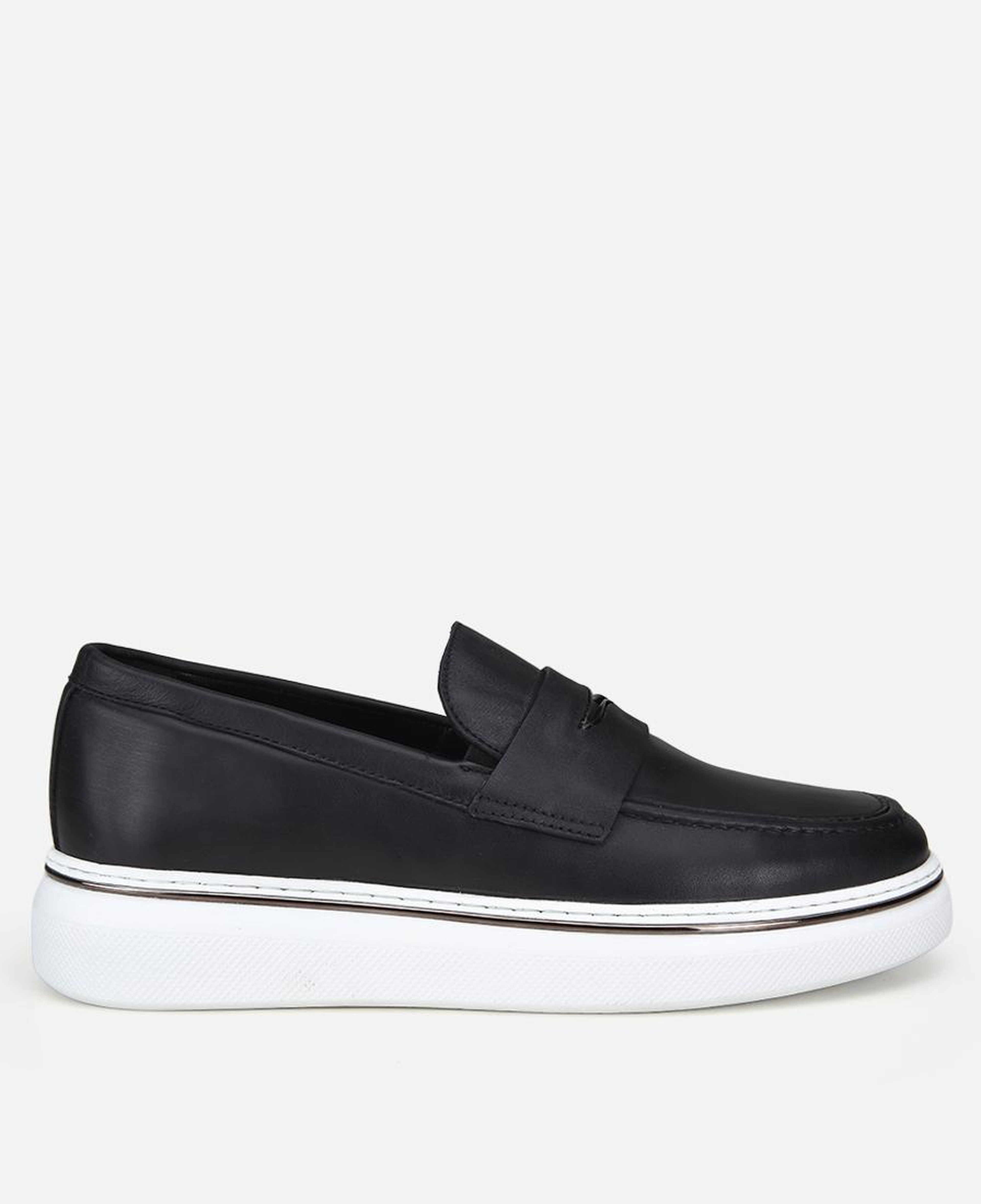 Erkek Deri Siyah Metal Toka Detaylı Günlük Loafer