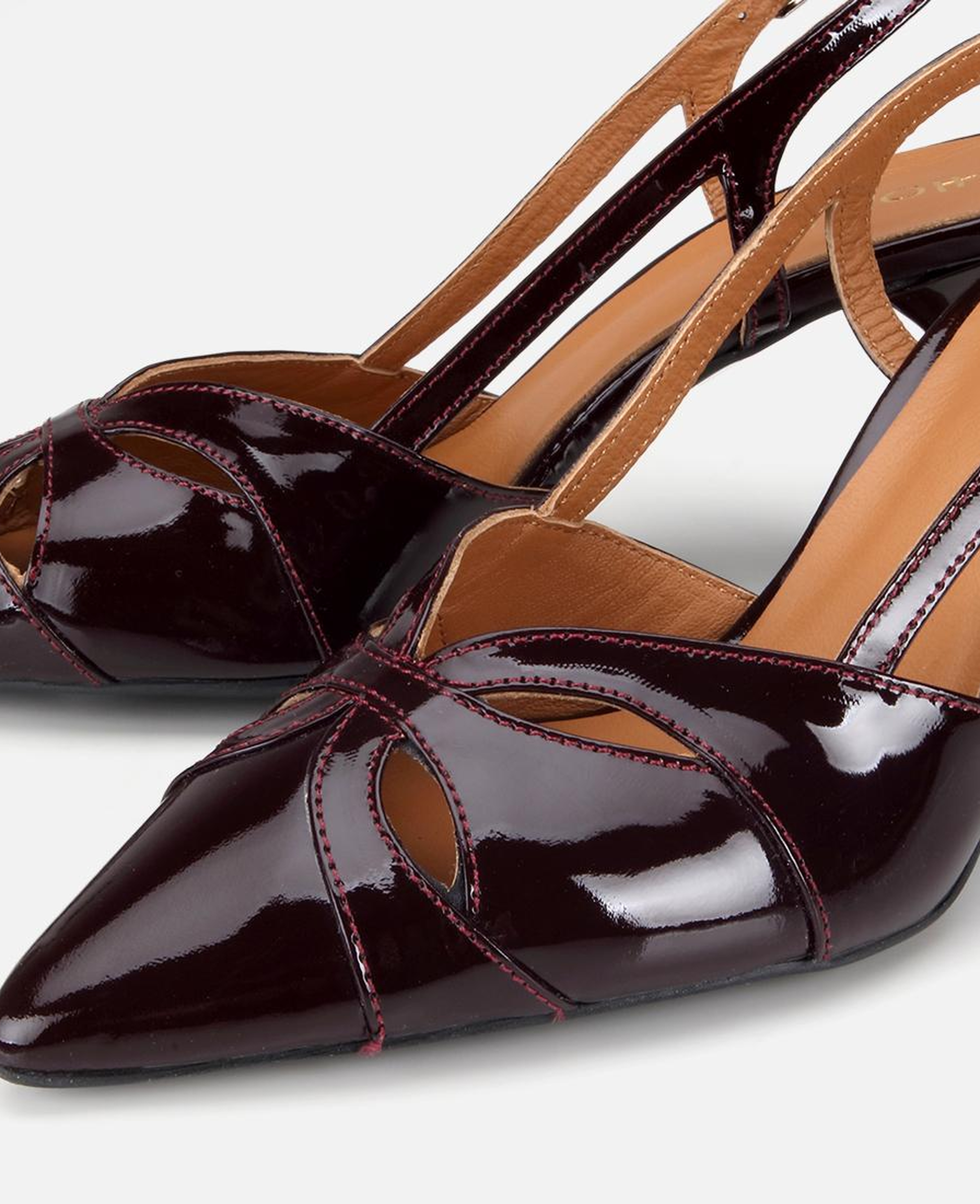 Kadın Rugan Deri Bordo Arkası Açık Kısa Topuklu Stiletto