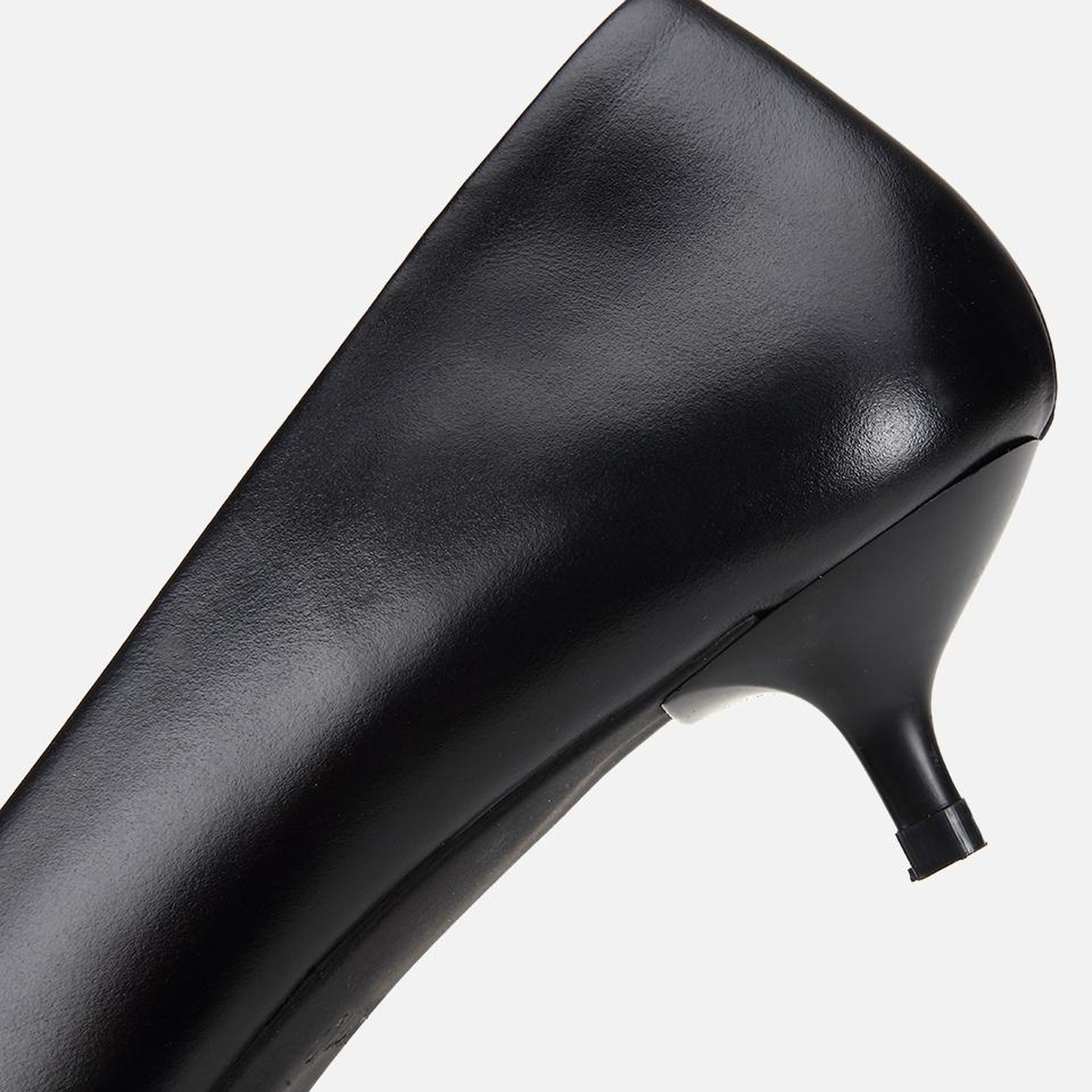 Kadın Deri Siyah Mini Topuklu Klasik Stiletto