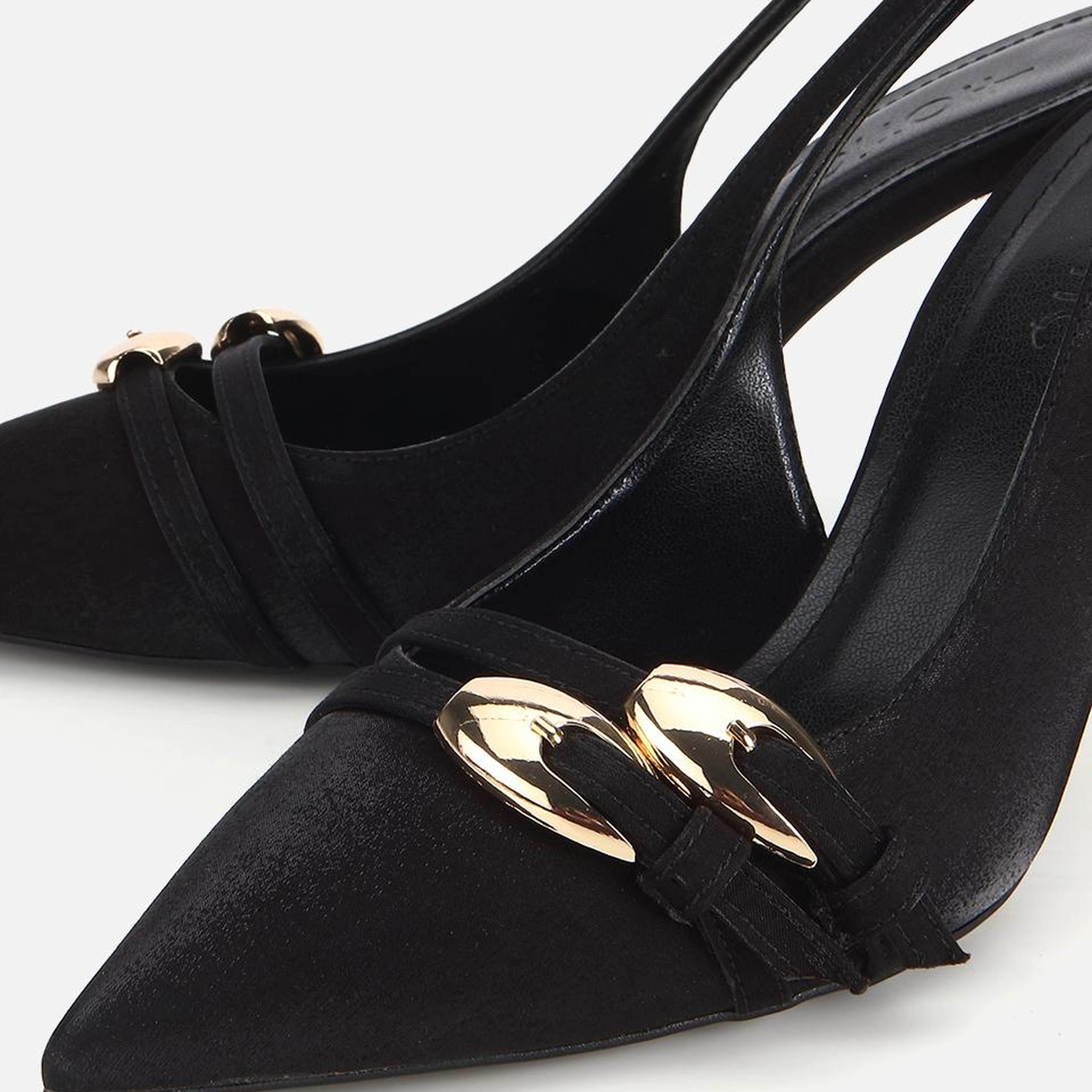 Kadın Siyah Gold Detaylı Arkası Açık Stiletto