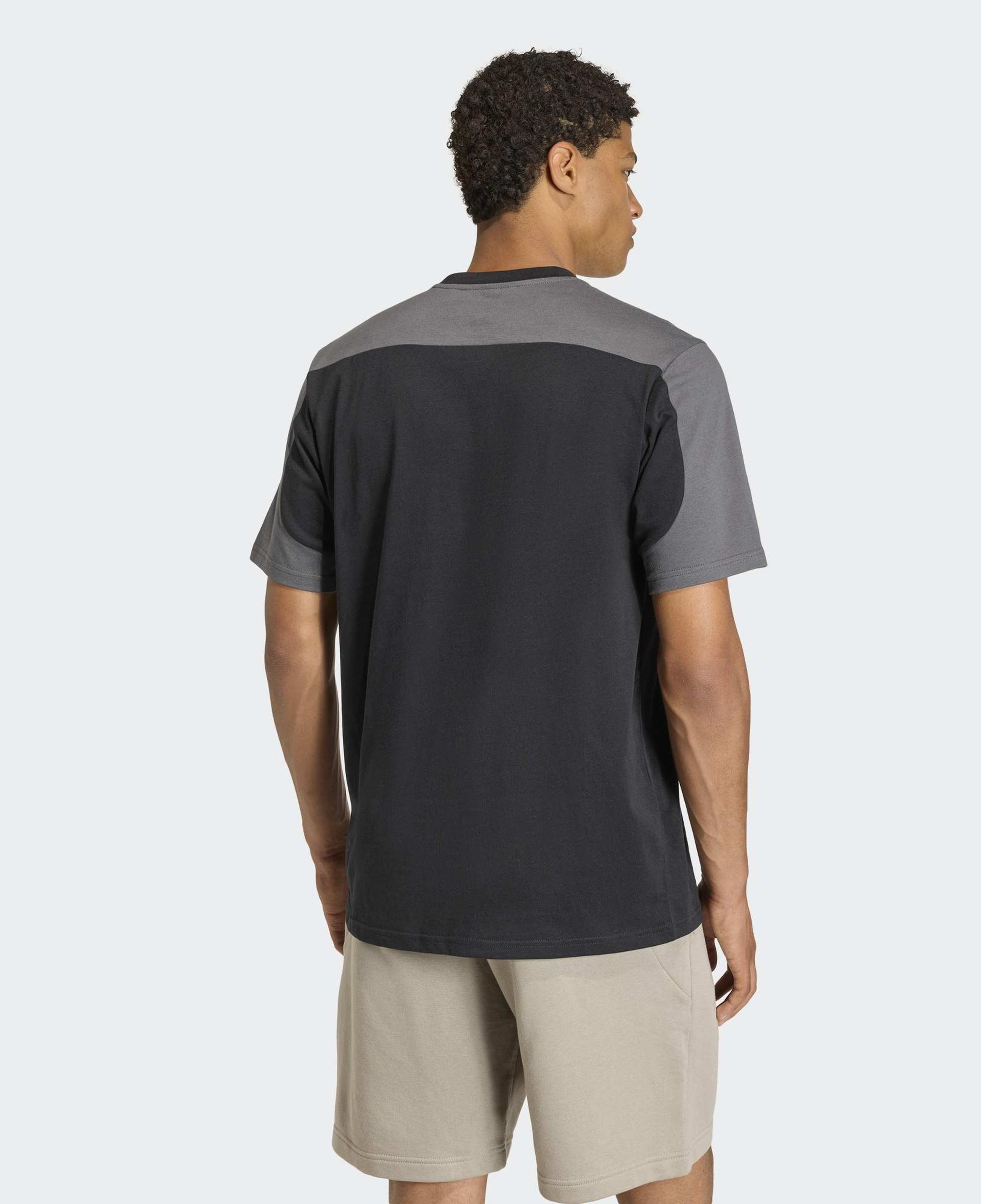adidas Collegiate Erkek Siyah Antrenman T-Shirt