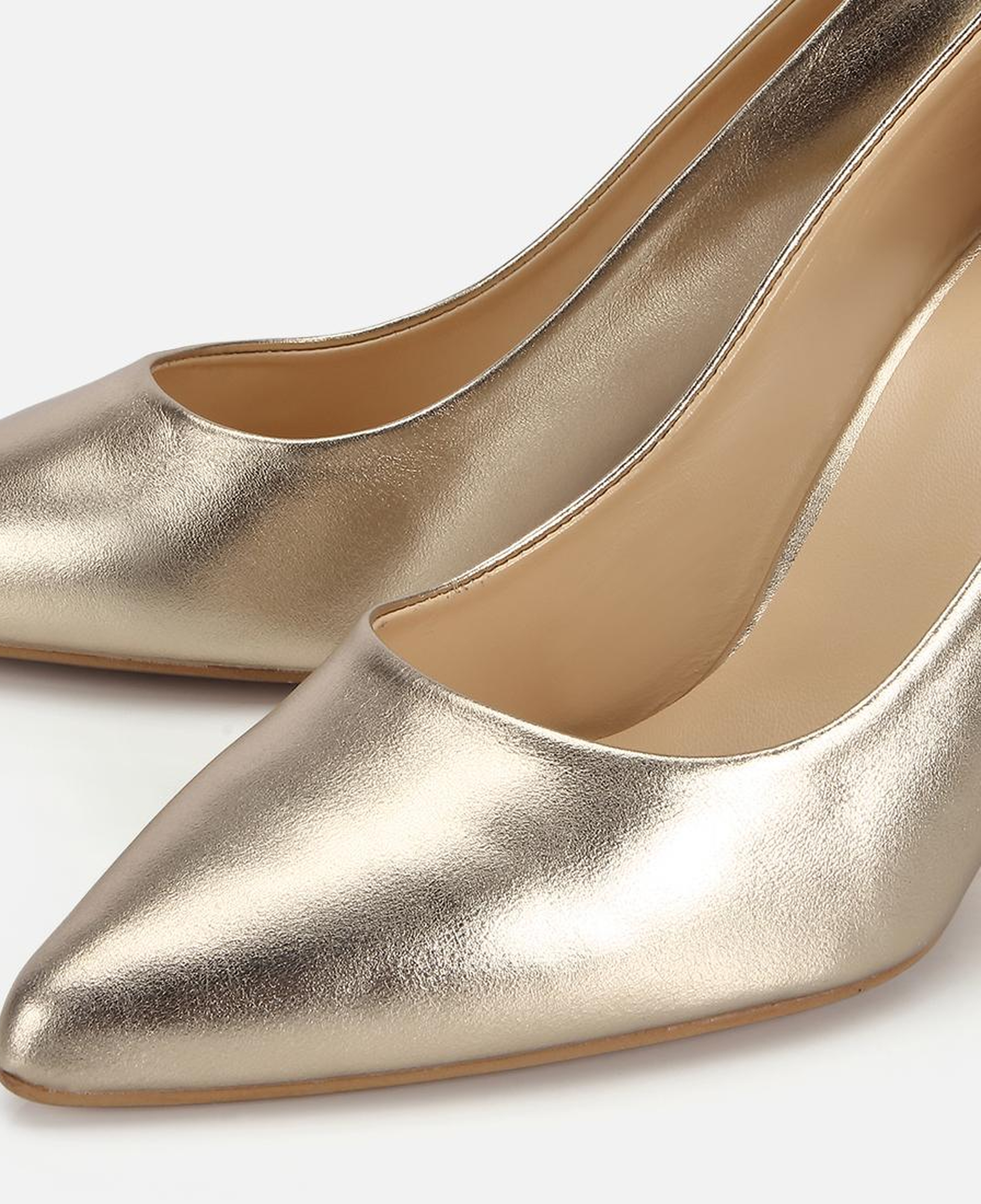 Kadın Deri Gold Yumuşak Dokulu Stiletto