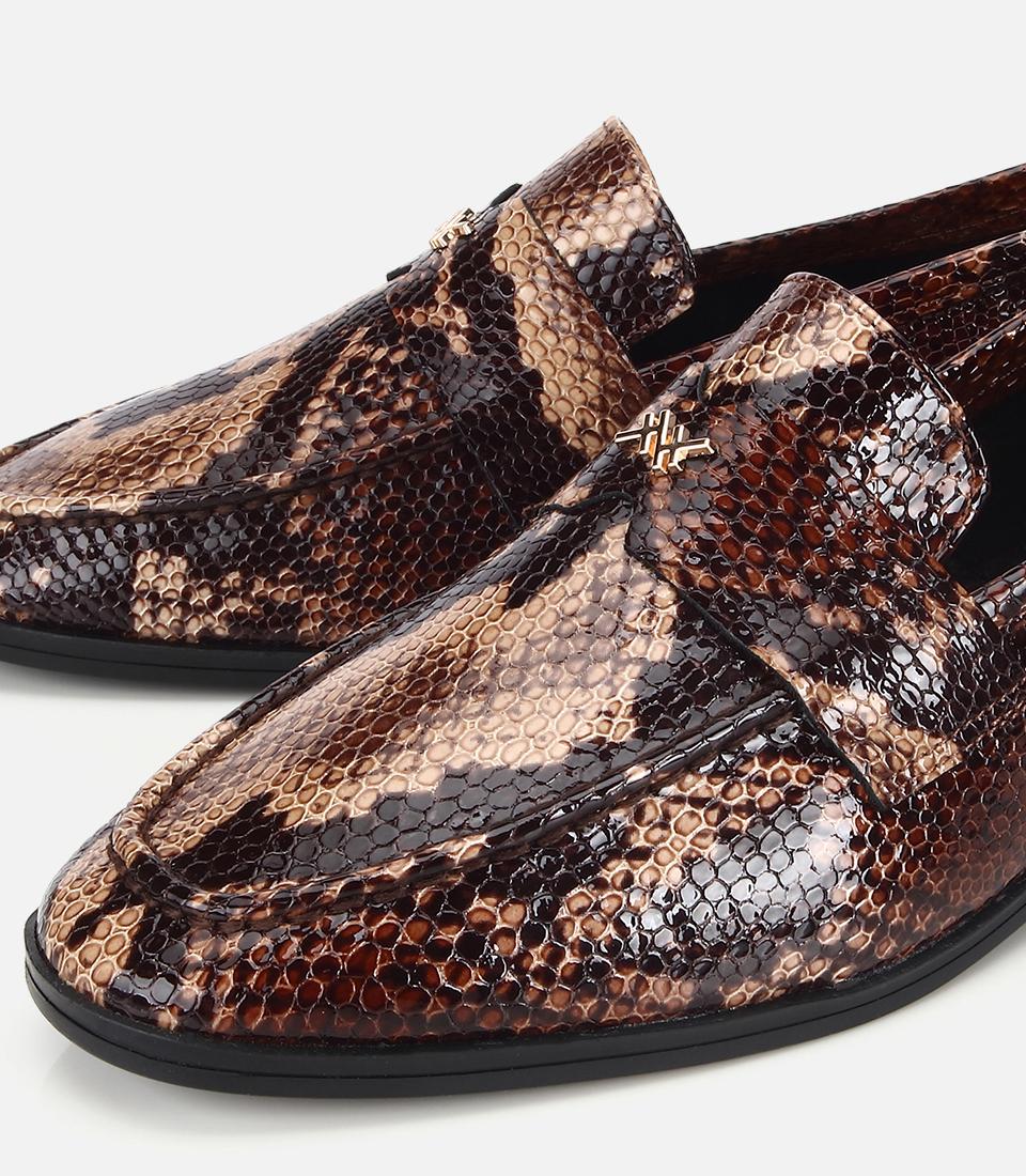 Kadın Deri Kahverengi Yılan Baskılı Klasik Loafer