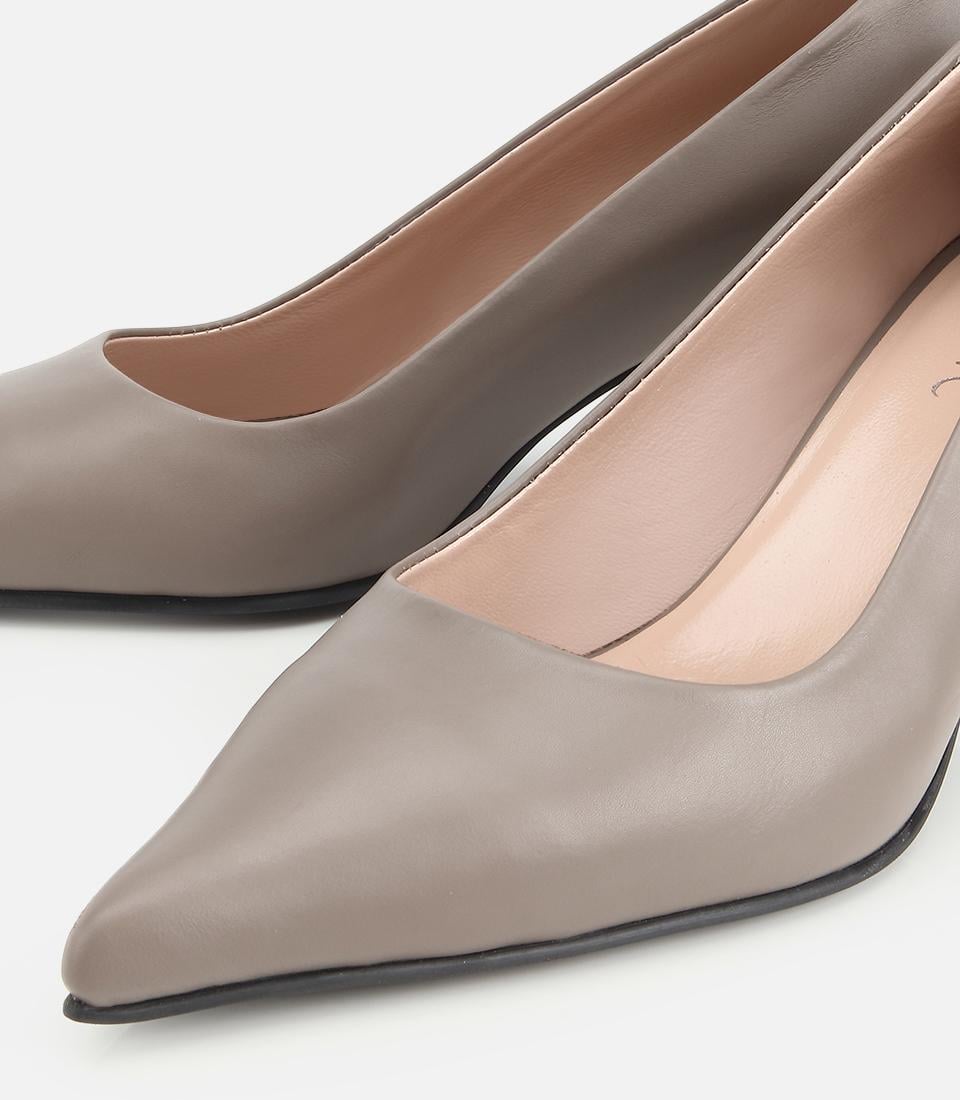 Kadın Deri Vizon İnce Kısa Topuklu Stiletto